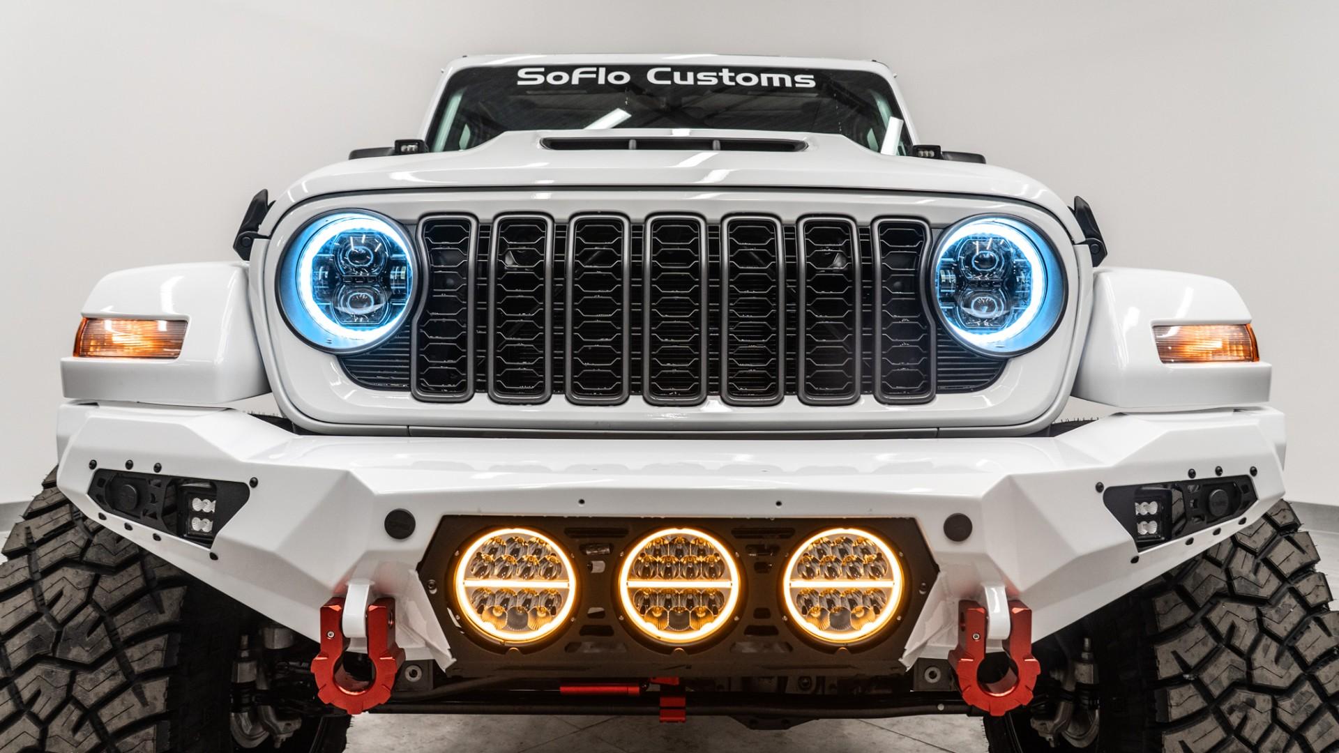 2026 JEEP WRANGLER in BRIGHT WHITE CLEARCOAT, photo 38 of 51