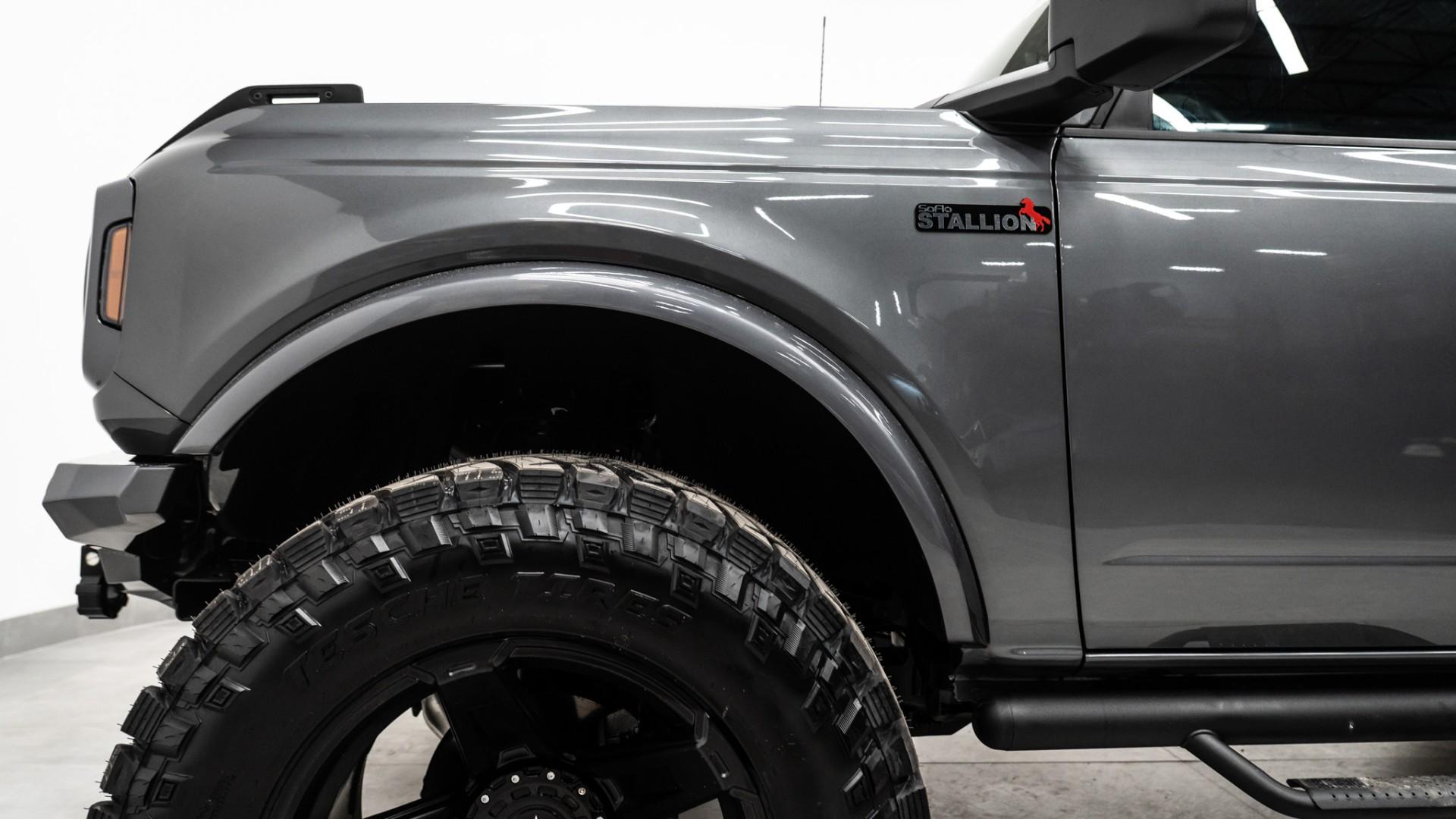 2024 FORD BRONCO in Carbonized Gray, photo 29 of 52