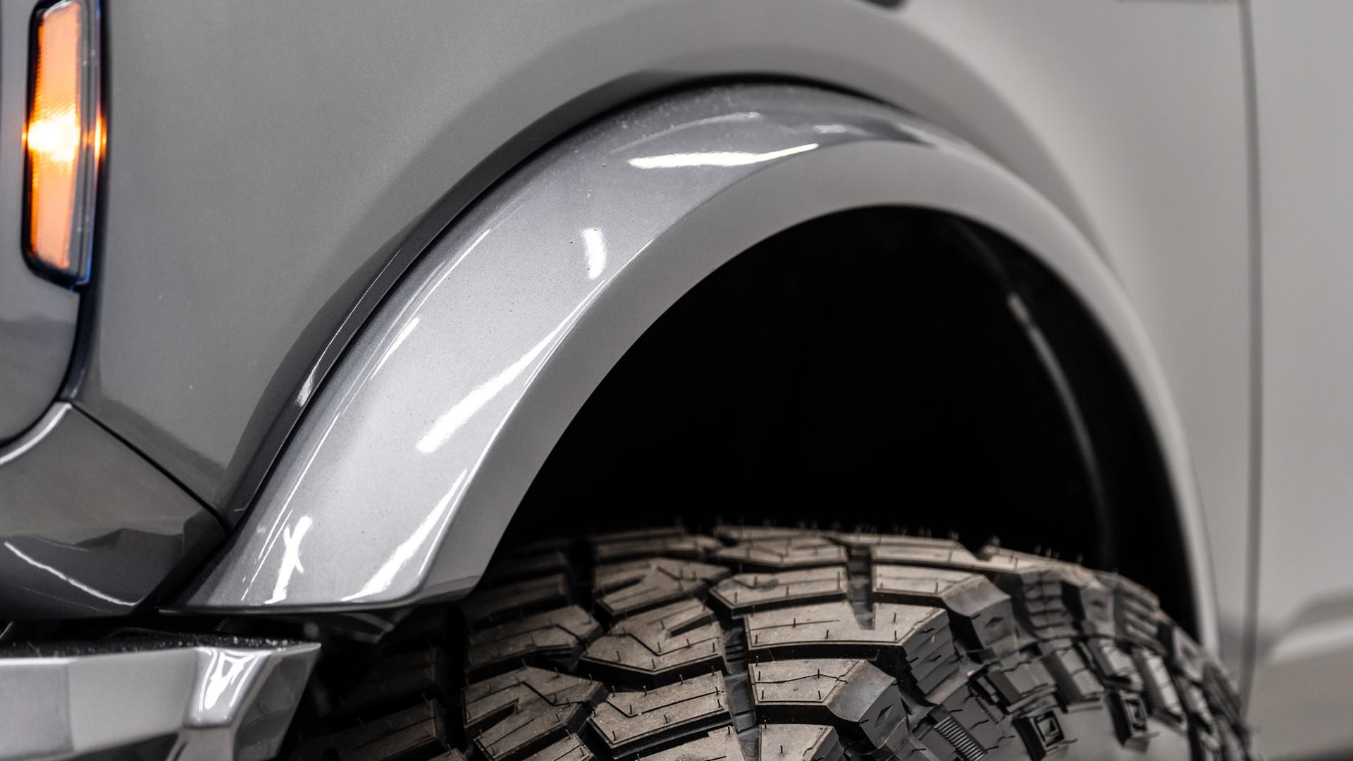 2024 FORD BRONCO in Carbonized Gray, photo 37 of 52