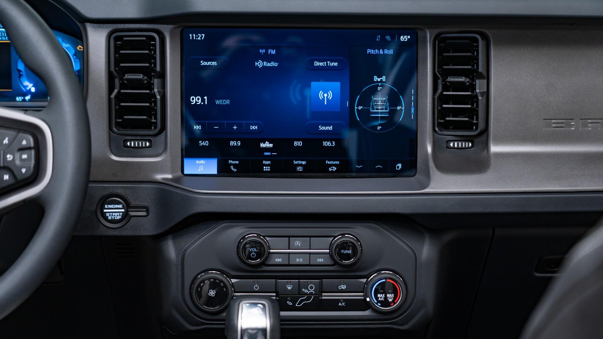 2025 FORD BRONCO in Black, photo 27 of 53
