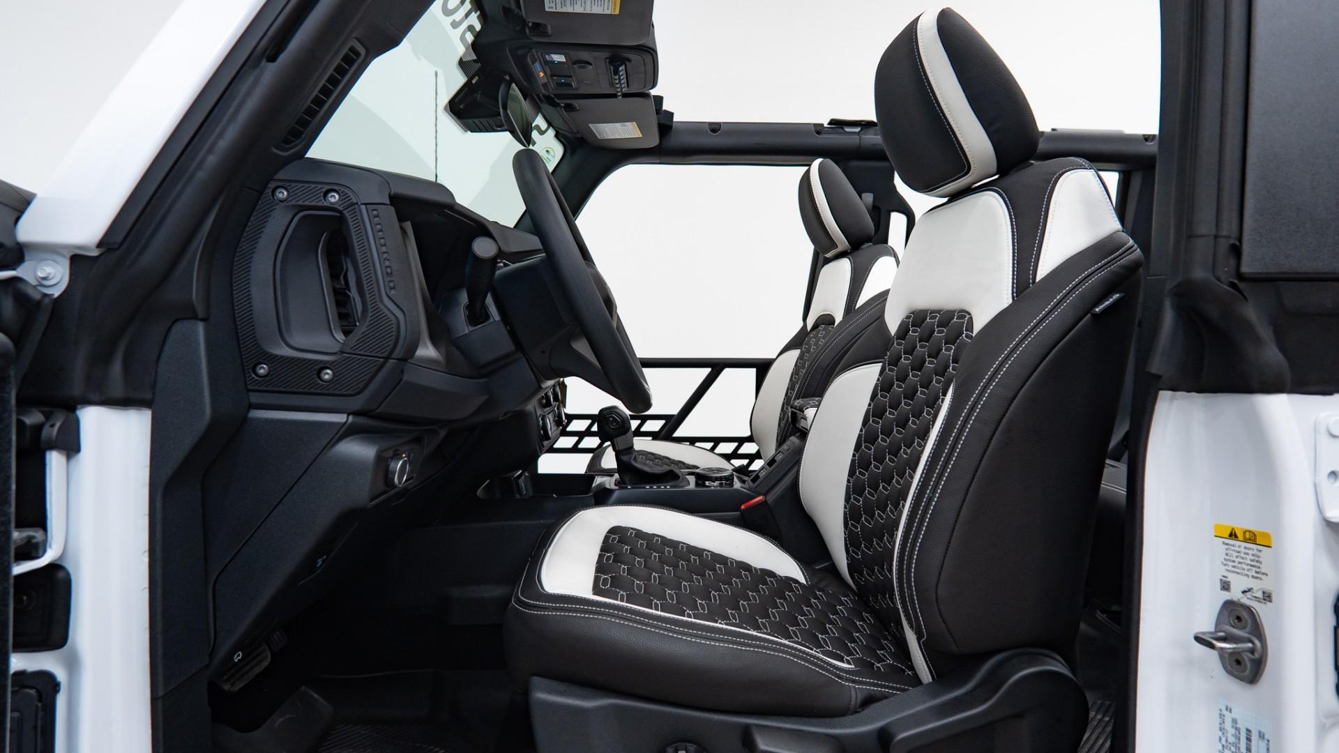 2025 FORD BRONCO in White, photo 27 of 55