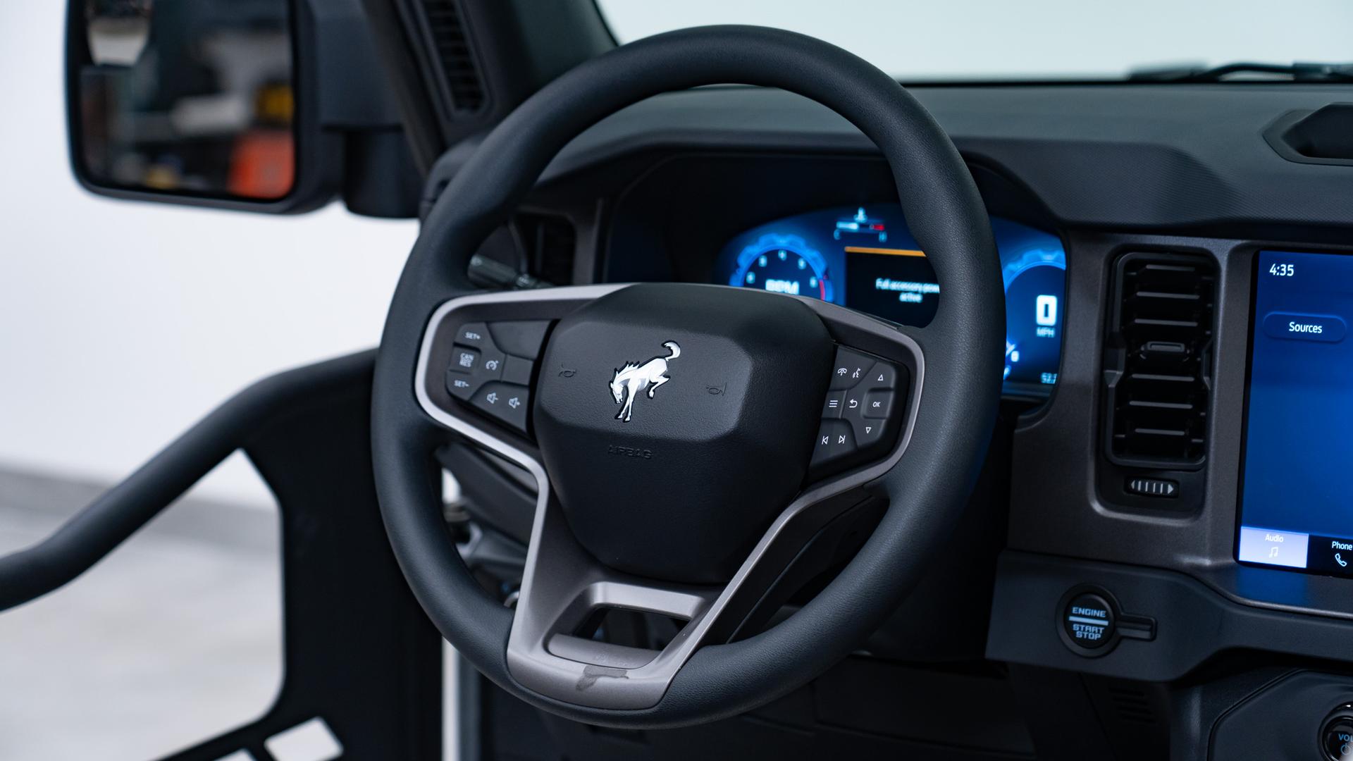 2025 FORD BRONCO in White, photo 30 of 55