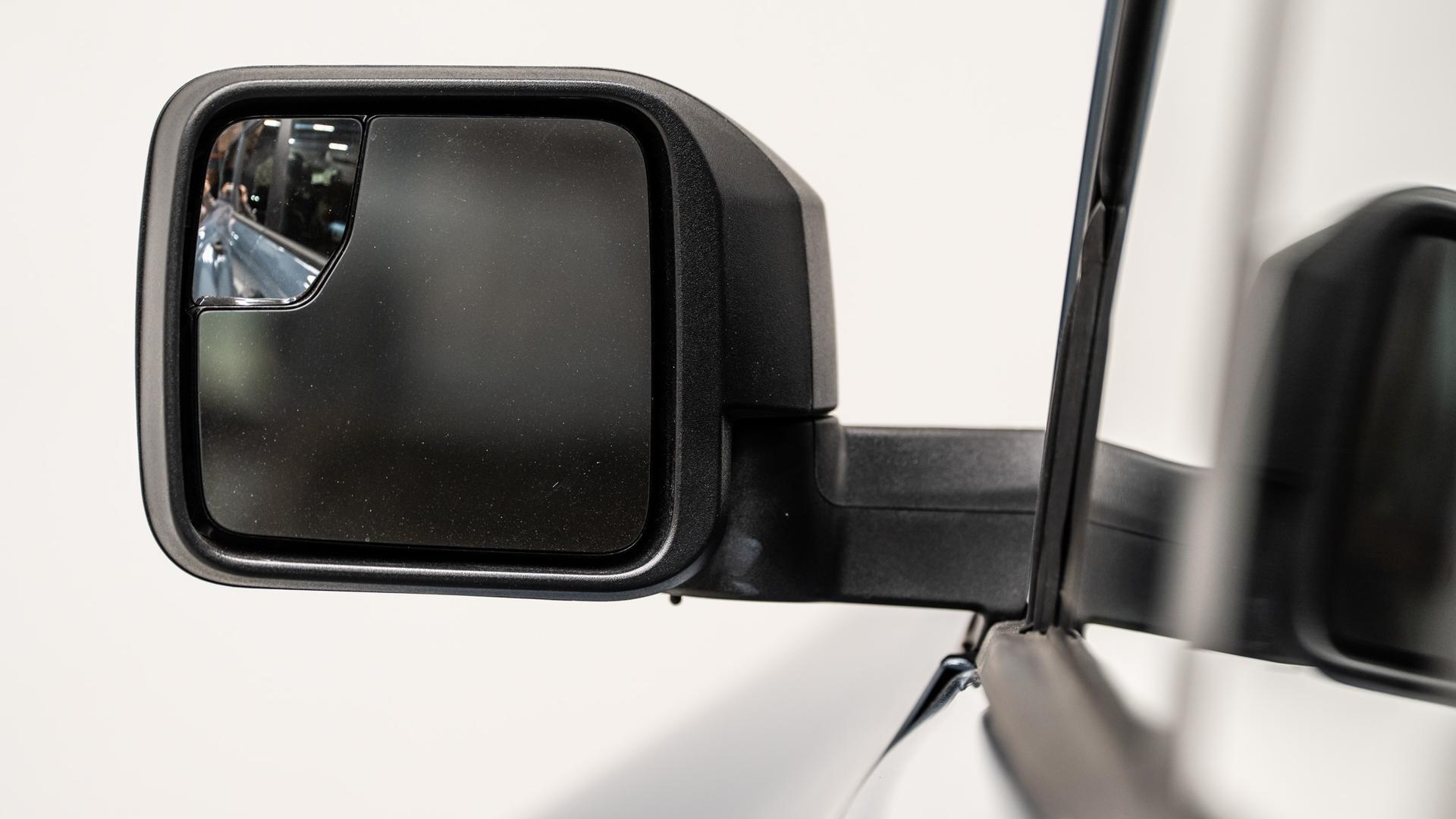 2025 FORD BRONCO in Azzure Gray, photo 51 of 55