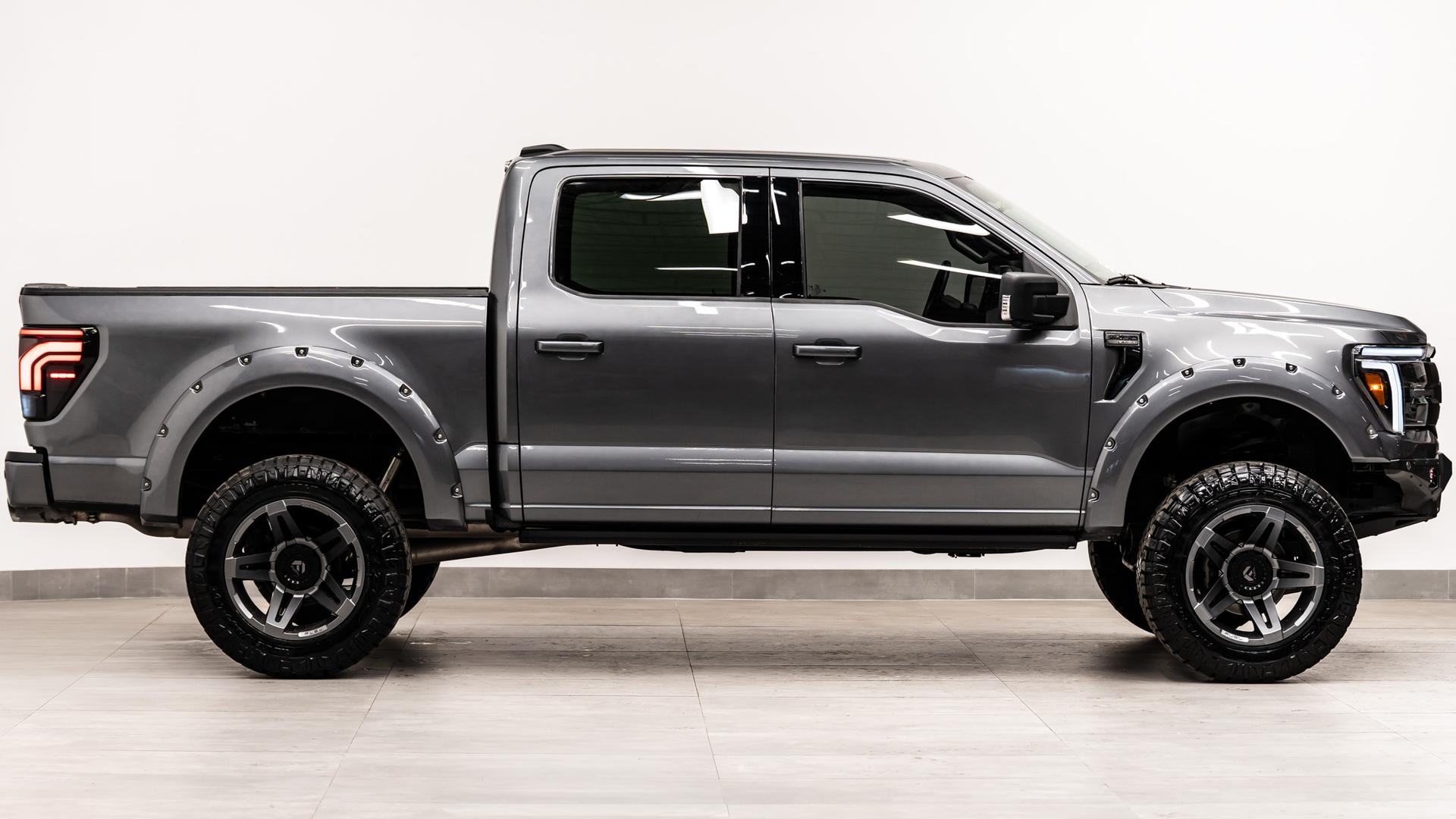 2024 FORD F-150 in Gray, photo 7 of 51