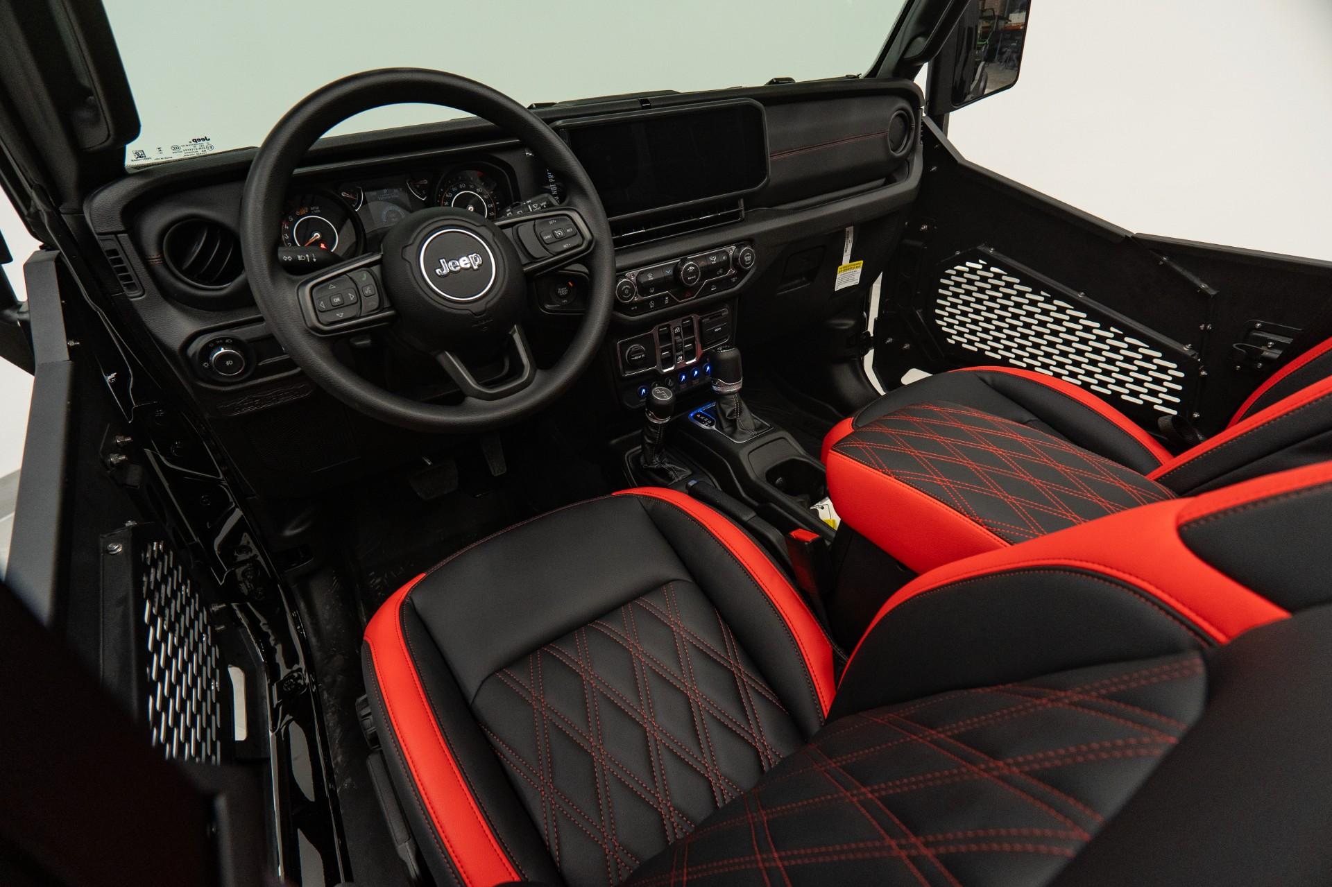 2026 JEEP WRANGLER in BLACK CLEARCOAT, photo 17 of 60