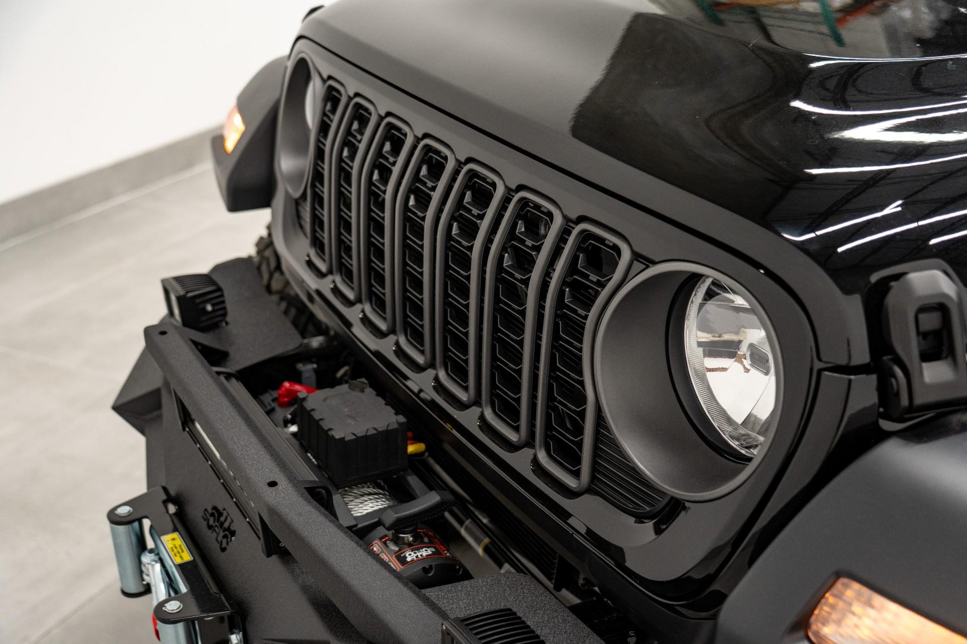 2026 JEEP WRANGLER in BLACK CLEARCOAT, photo 32 of 60