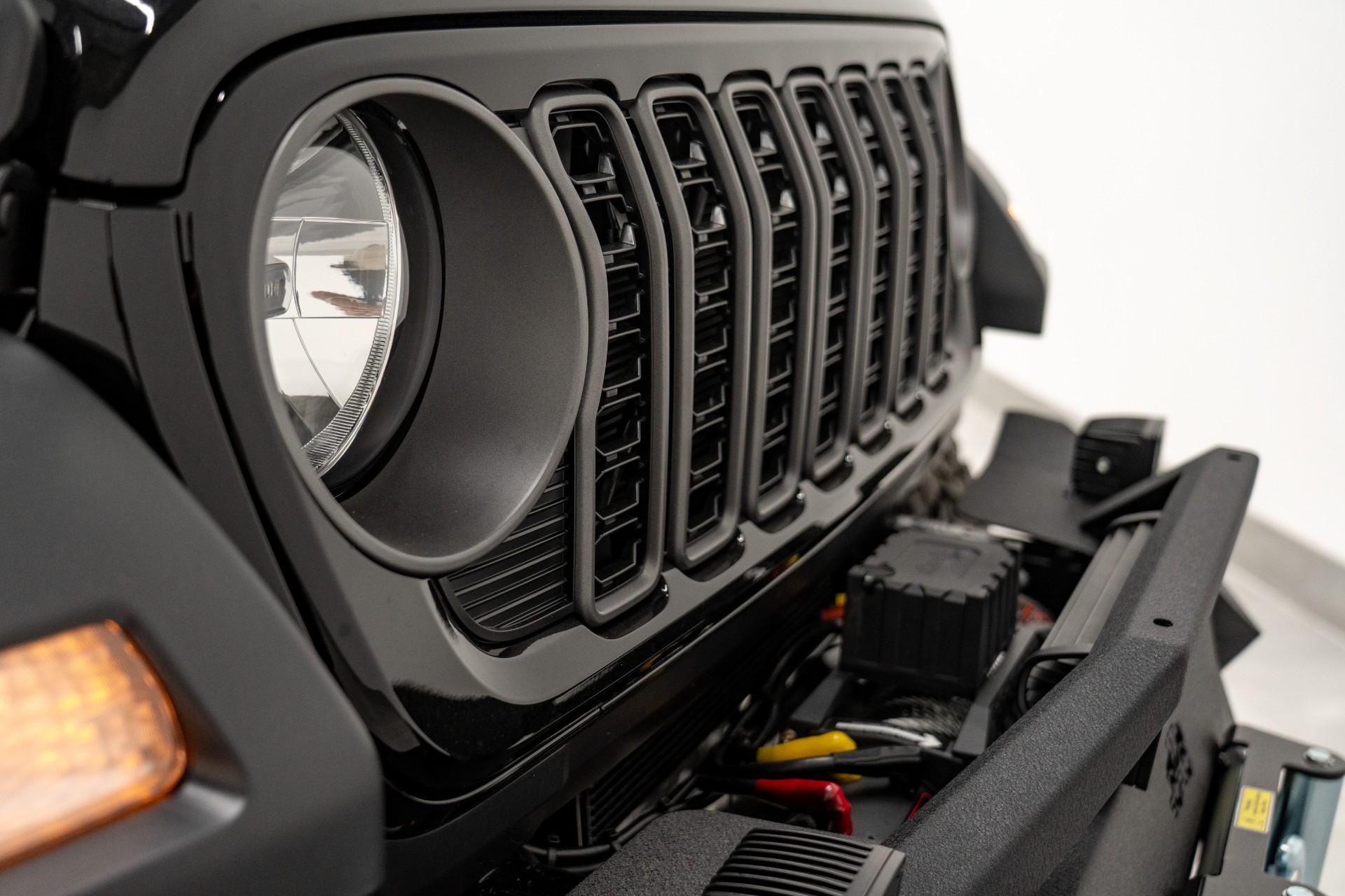 2026 JEEP WRANGLER in BLACK CLEARCOAT, photo 36 of 60