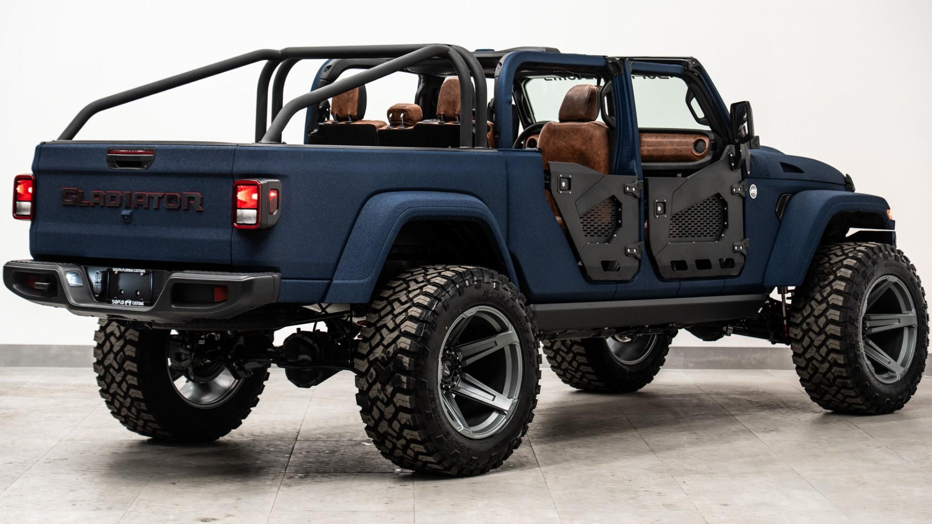 2025 JEEP GLADIATOR in Navy, photo 7 of 53