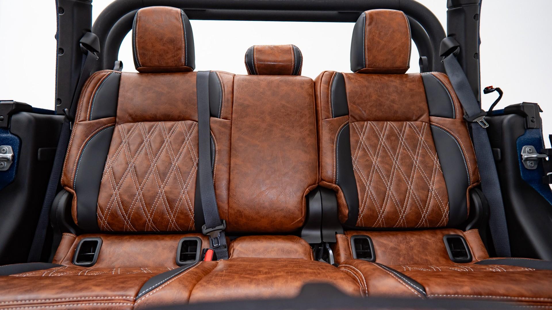 2025 JEEP GLADIATOR in Navy, photo 19 of 53