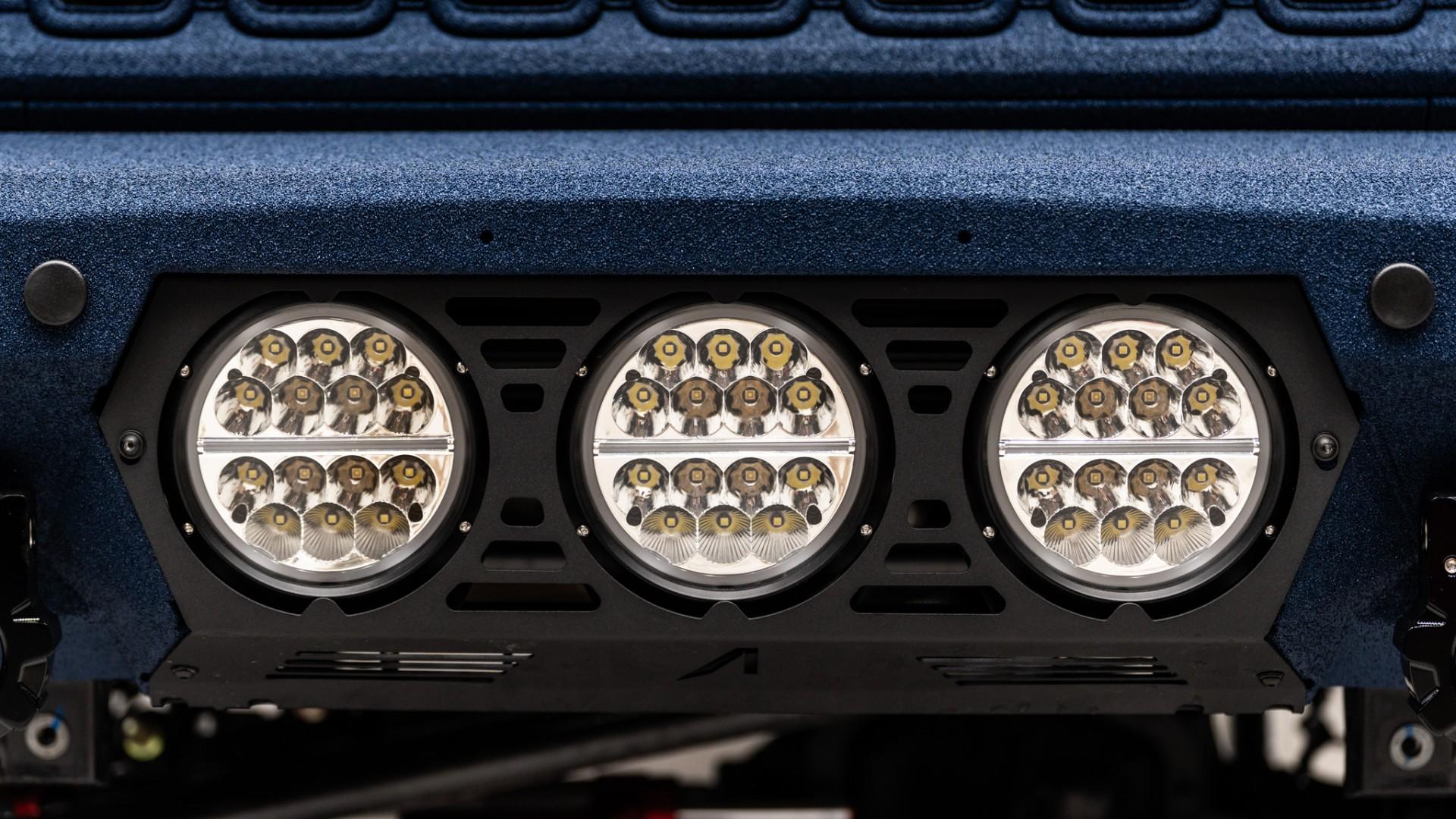 2025 JEEP GLADIATOR in Navy, photo 41 of 53