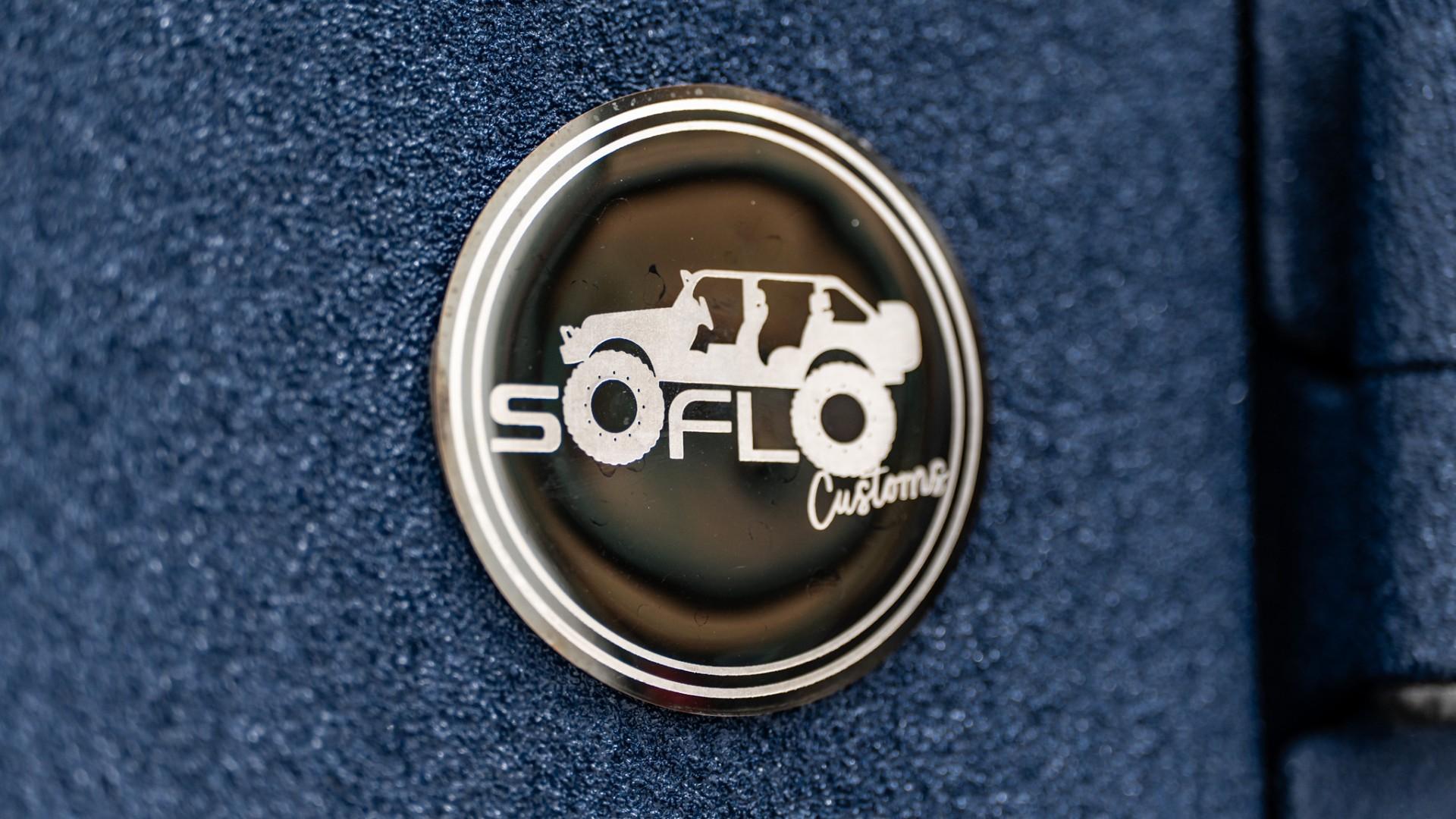 2025 JEEP GLADIATOR in Navy, photo 44 of 53