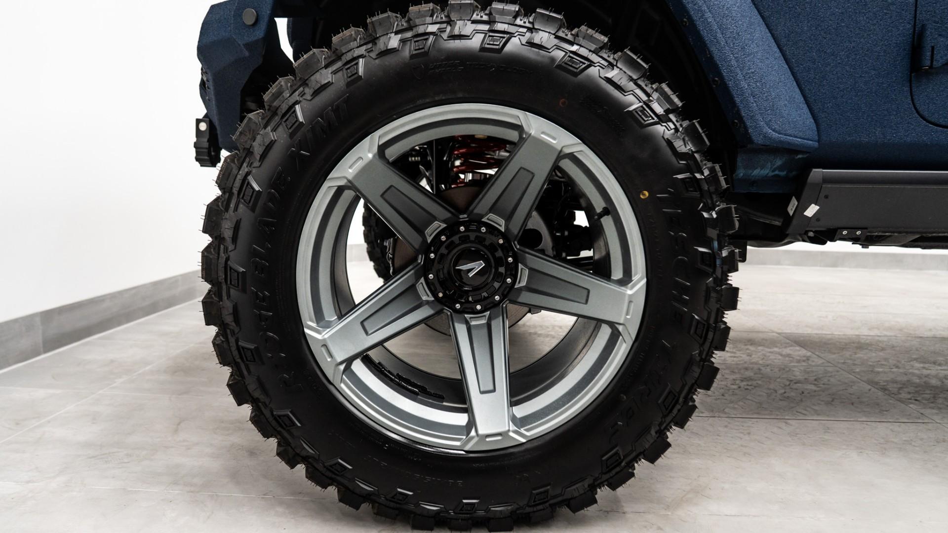 2025 JEEP GLADIATOR in Navy, photo 52 of 53