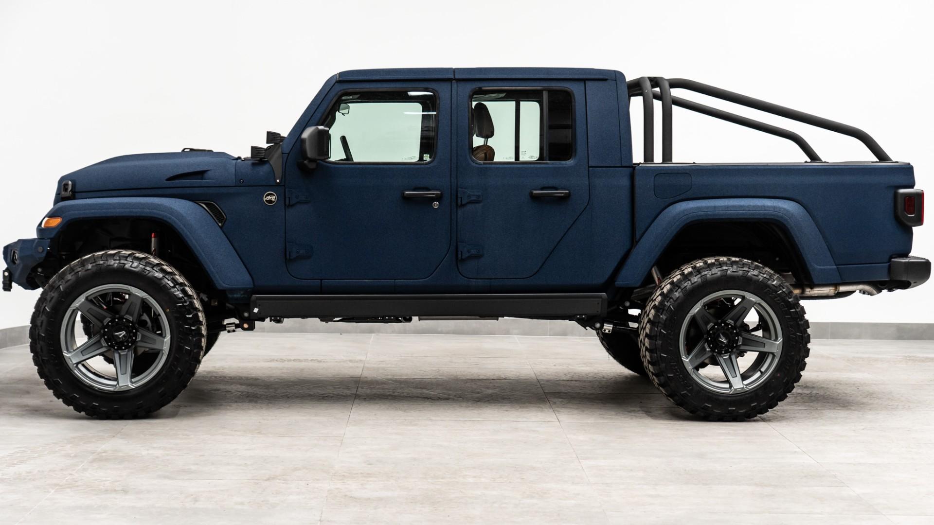 2025 JEEP GLADIATOR in Navy, photo 11 of 53