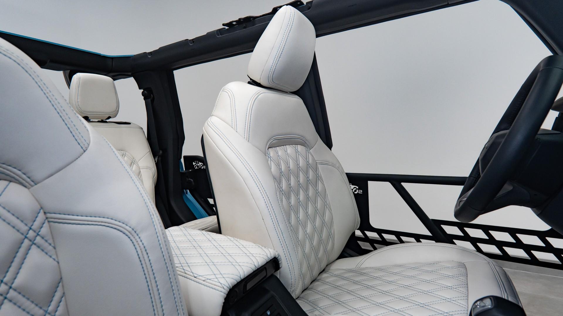 2025 FORD BRONCO in Baby Blue, photo 3 of 54