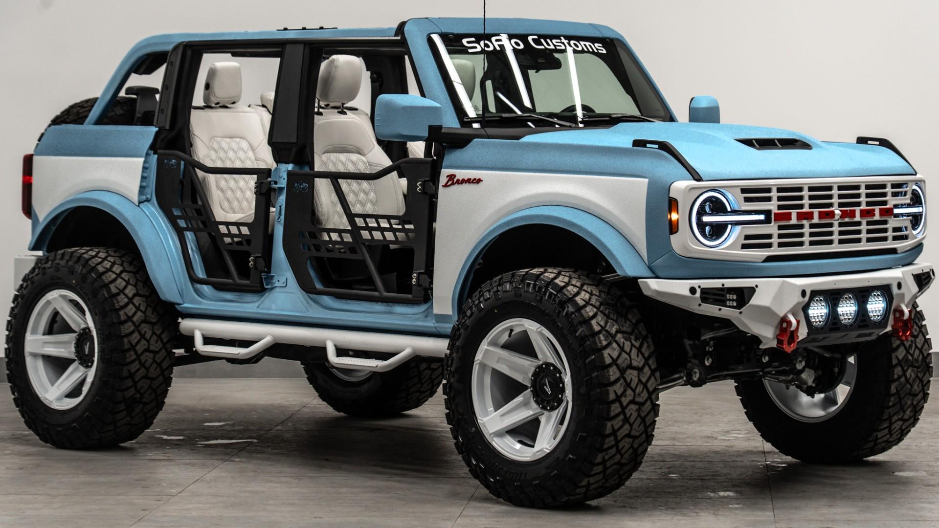 2025 FORD BRONCO in Baby Blue, photo 34 of 54