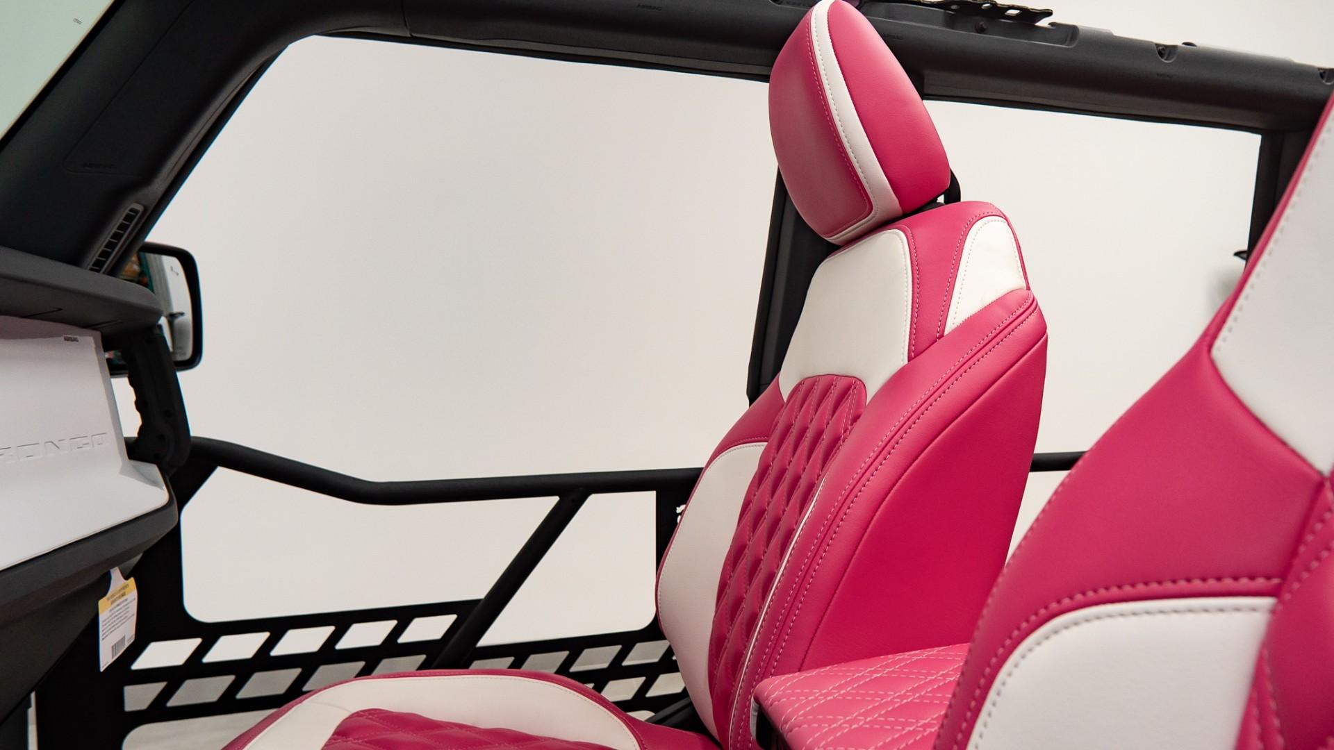 2025 FORD BRONCO in Pink, photo 24 of 57
