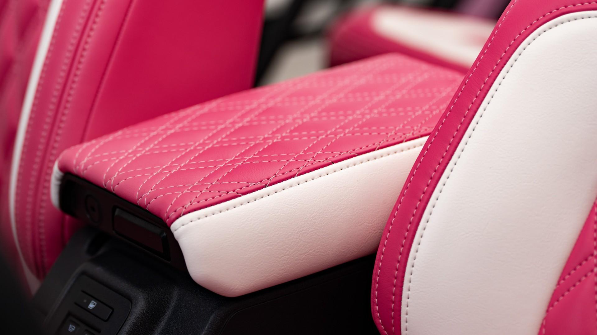 2025 FORD BRONCO in Pink, photo 25 of 57