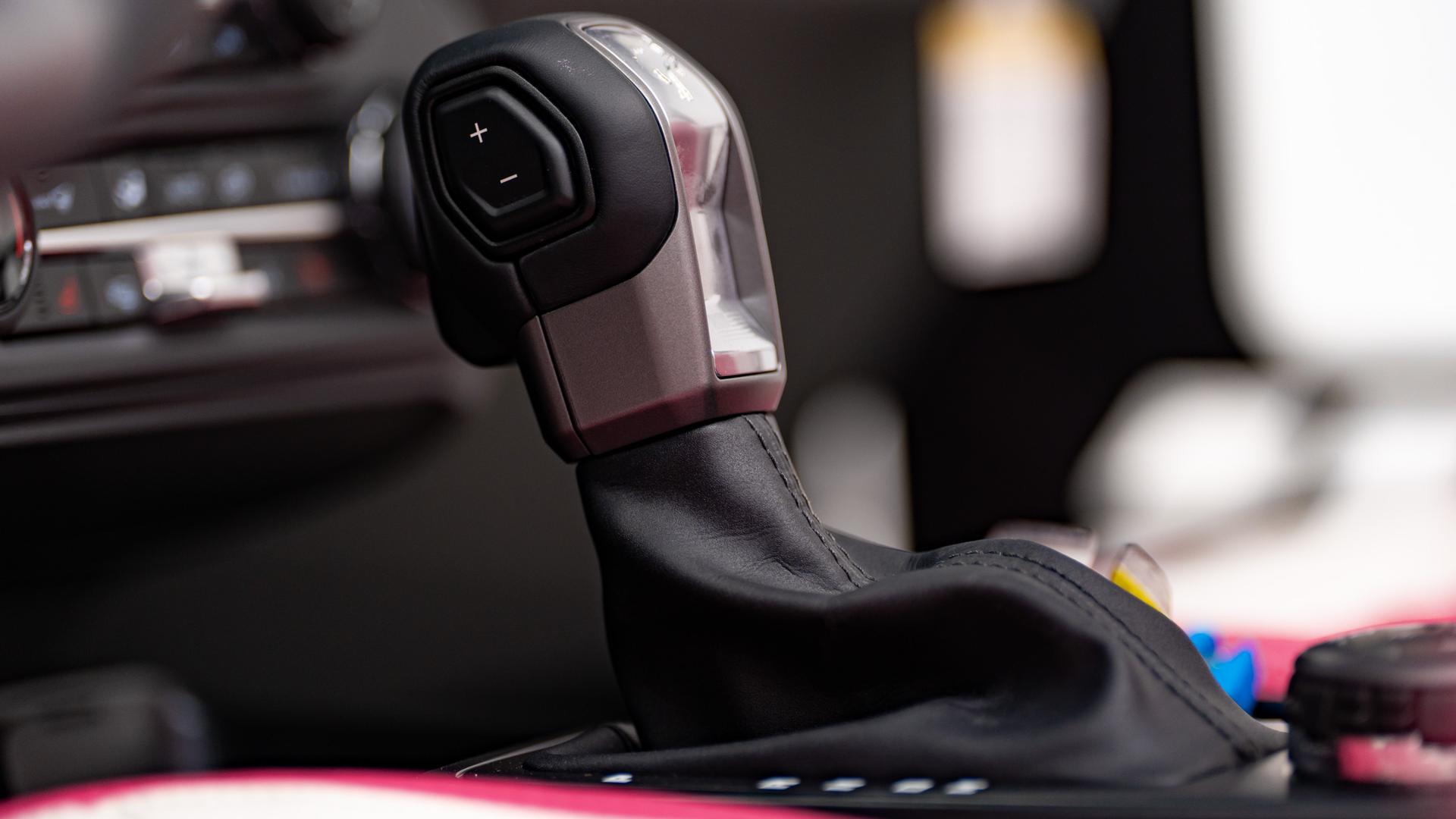 2025 FORD BRONCO in Pink, photo 29 of 57