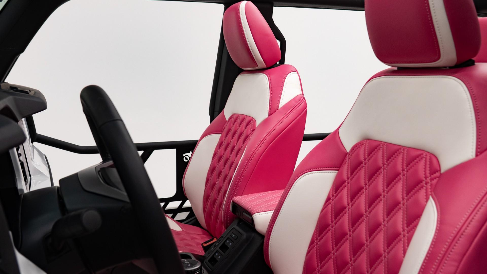 2025 FORD BRONCO in Pink, photo 23 of 57