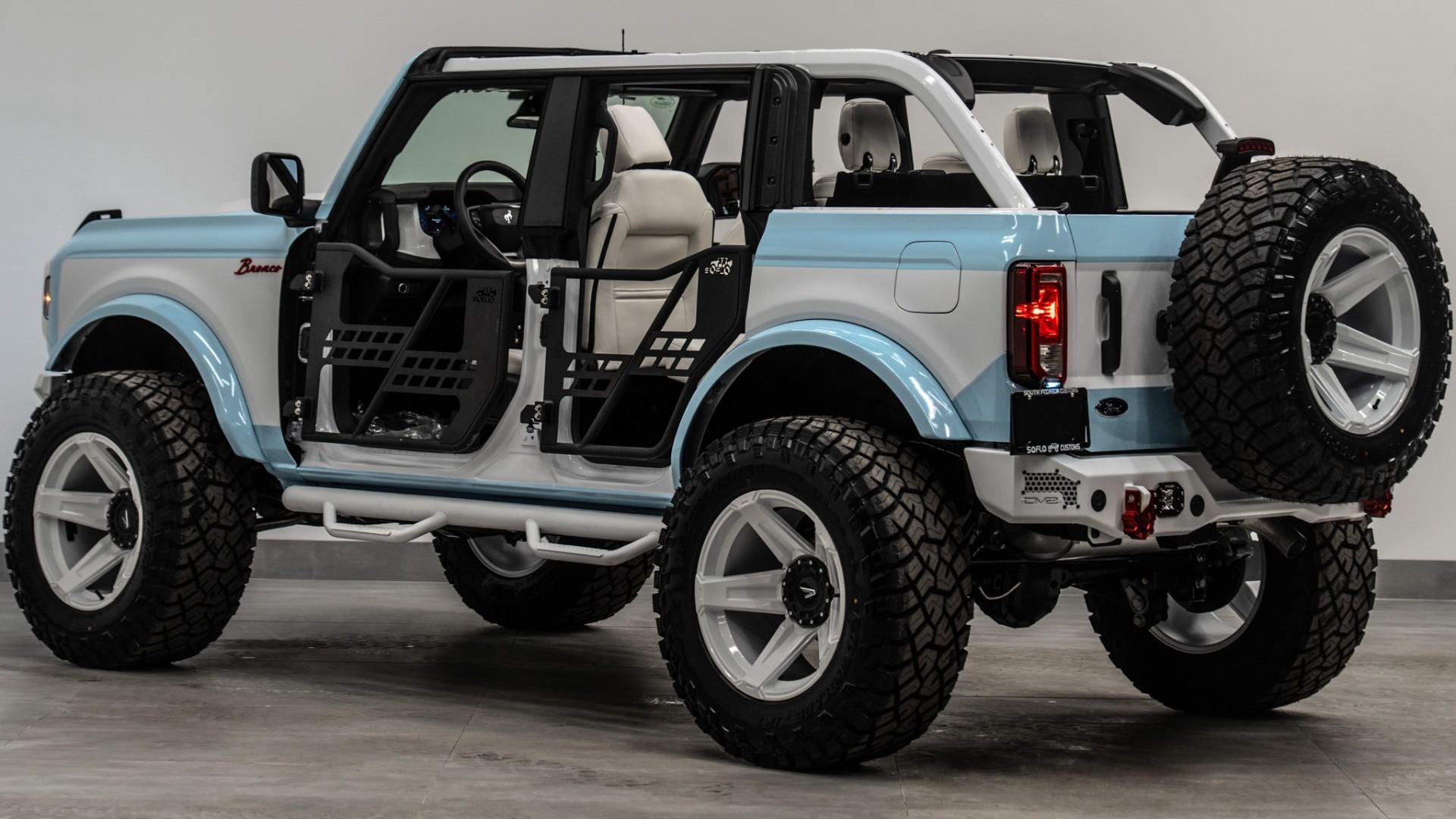 2025 FORD BRONCO in Baby Blue, photo 13 of 57