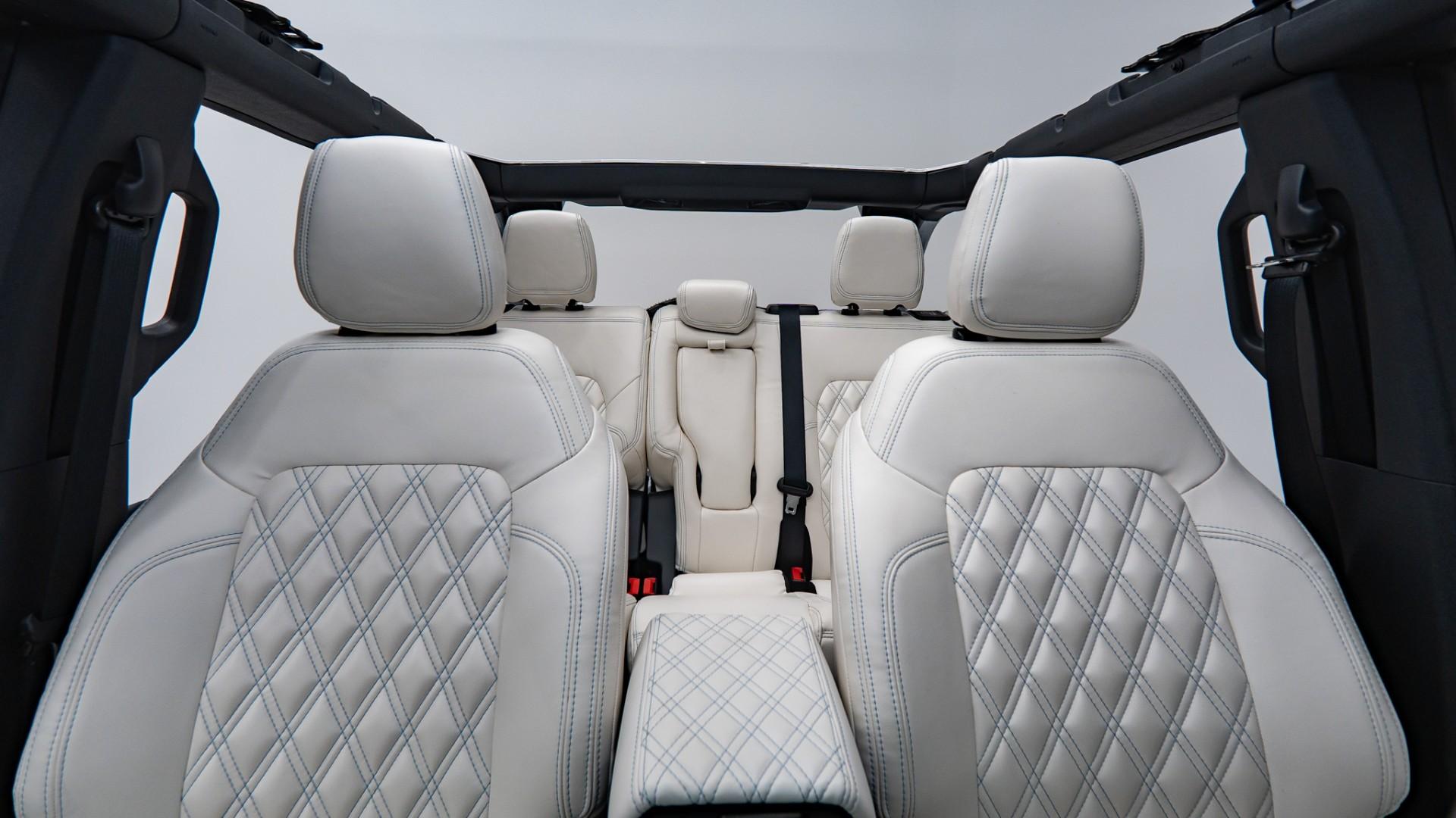 2025 FORD BRONCO in Baby Blue, photo 21 of 57