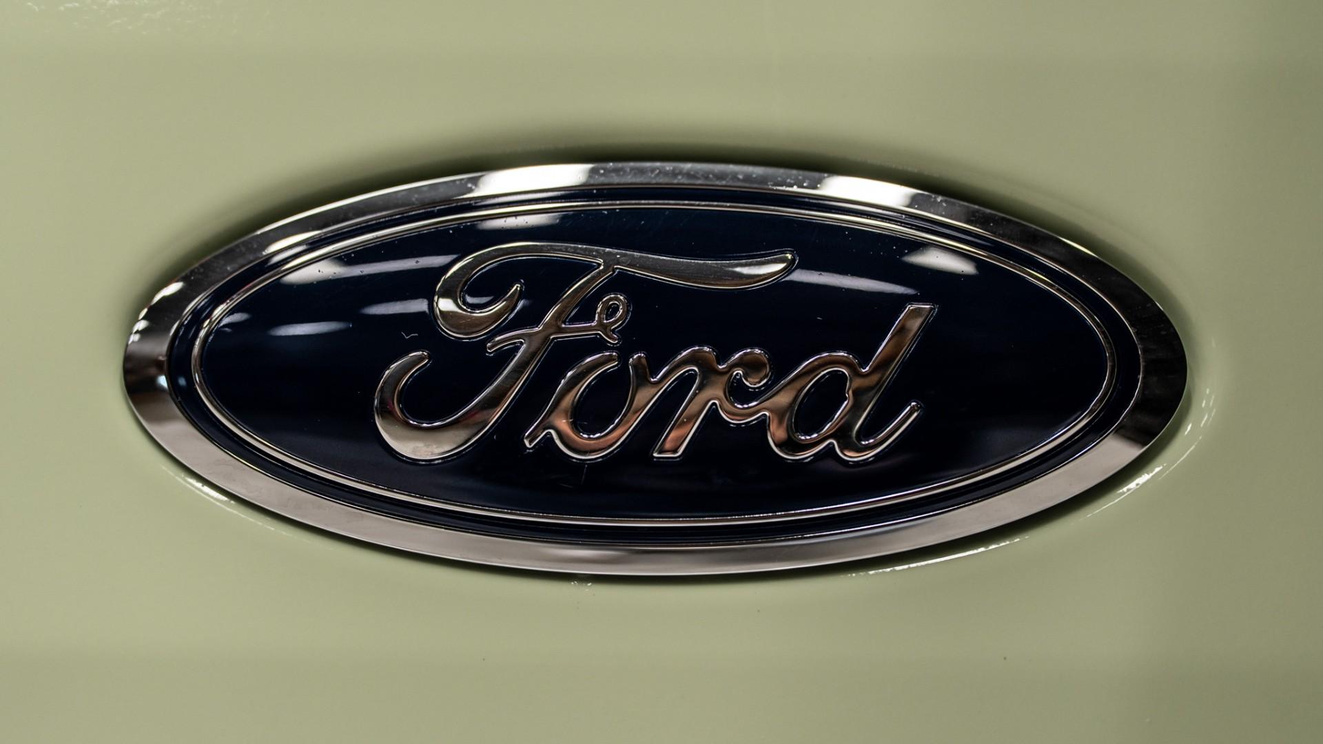 2025 FORD BRONCO in Green, photo 44 of 53