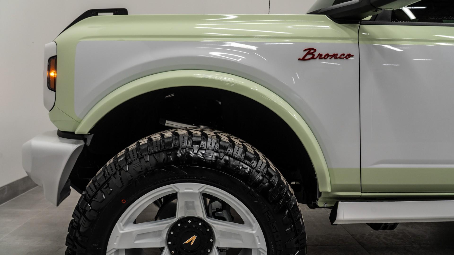 2025 FORD BRONCO in Green, photo 52 of 53