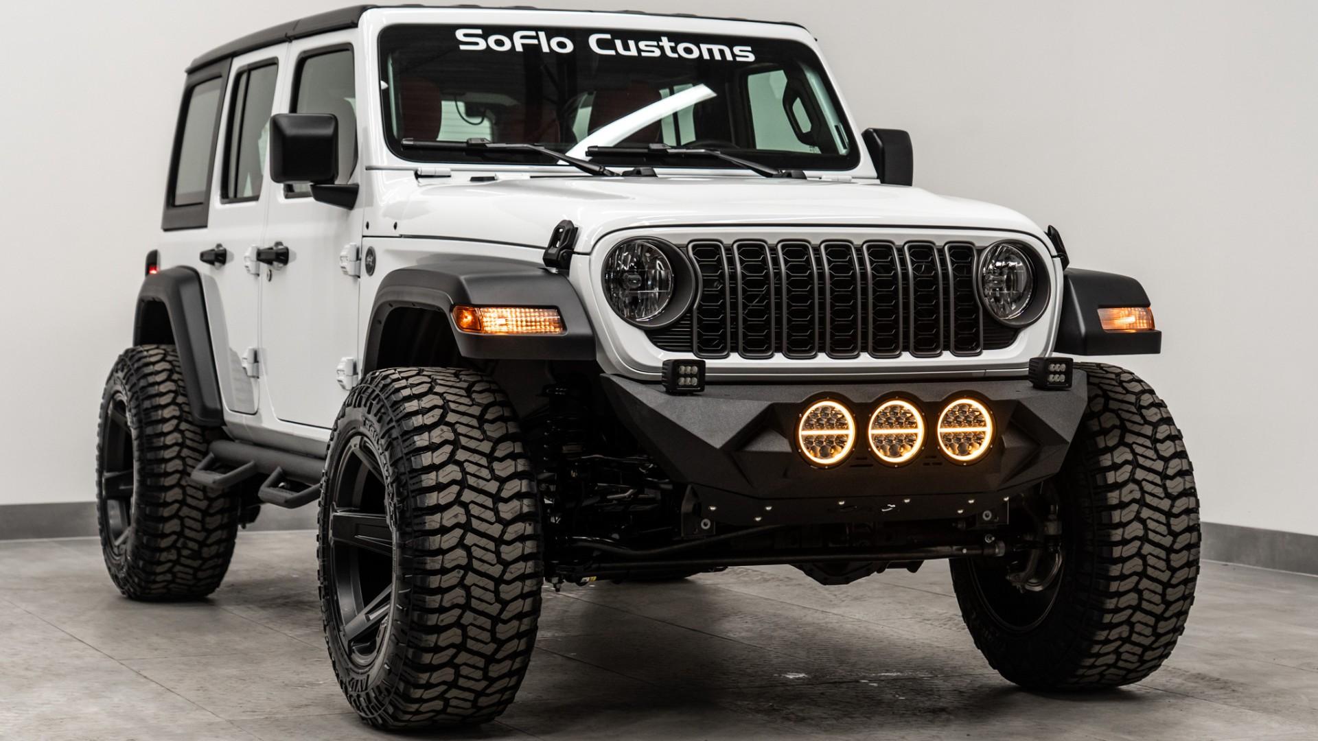 2026 JEEP WRANGLER in BRIGHT WHITE CLEARCOAT, photo 6 of 56