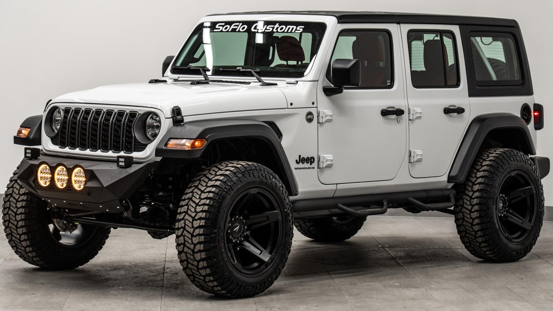2026 JEEP WRANGLER in BRIGHT WHITE CLEARCOAT, photo 4 of 56