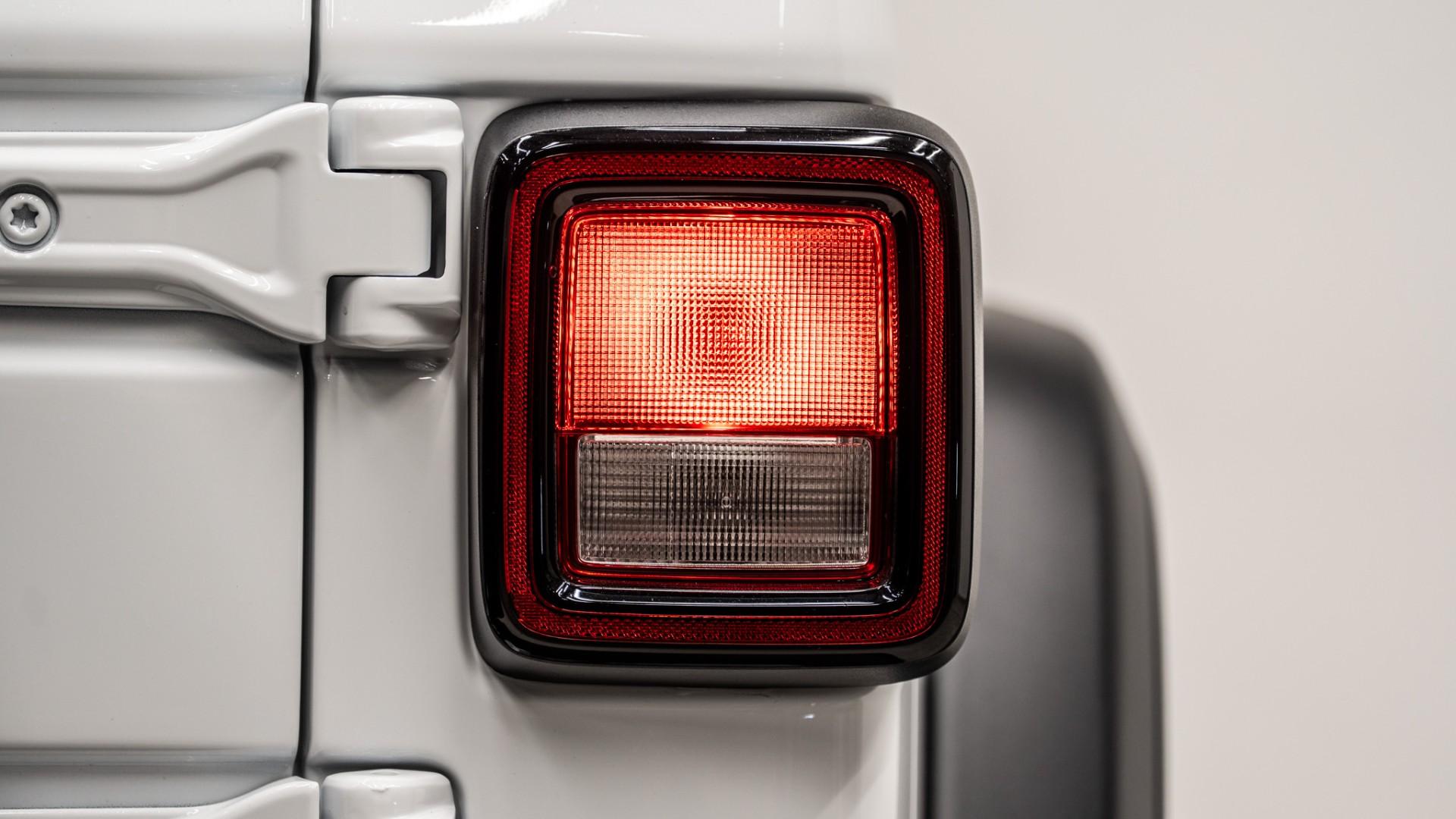 2026 JEEP WRANGLER in BRIGHT WHITE CLEARCOAT, photo 51 of 56