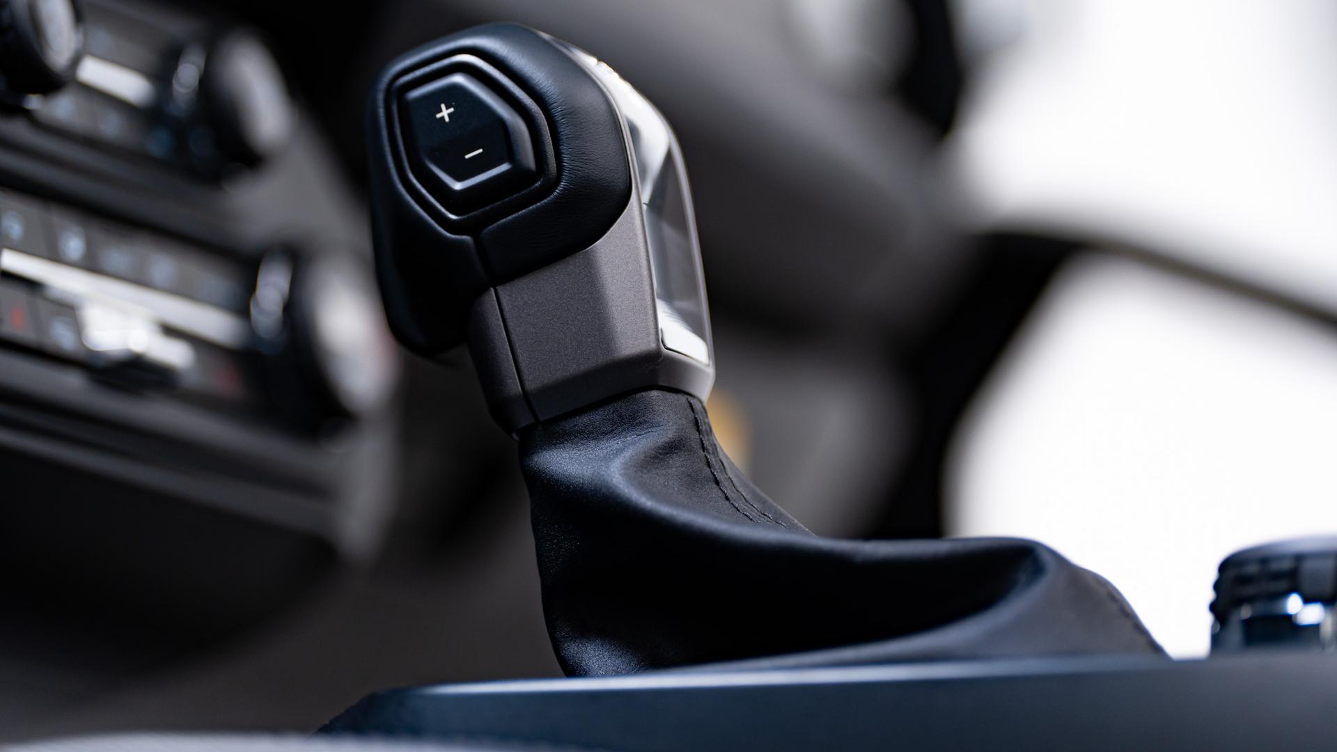 2025 FORD BRONCO in Carbonized Gray, photo 30 of 48