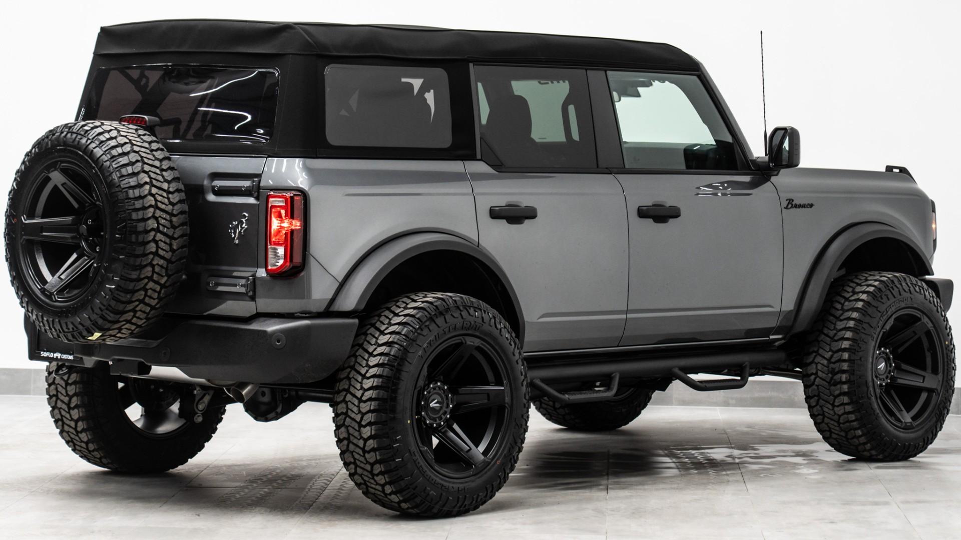 2025 FORD BRONCO in Carbonized Gray, photo 5 of 48