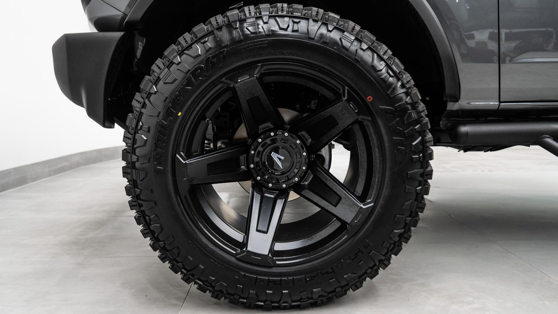 2025 FORD BRONCO in Carbonized Gray, photo 47 of 48