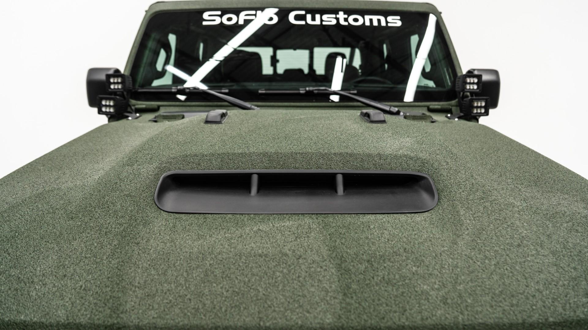 2025 JEEP GLADIATOR in Green, photo 19 of 57