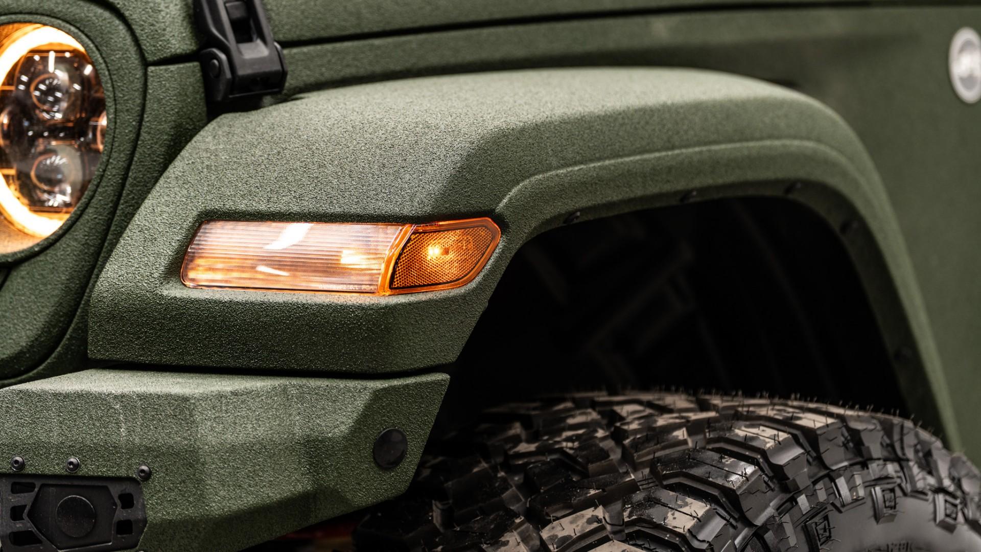 2025 JEEP GLADIATOR in Green, photo 24 of 57