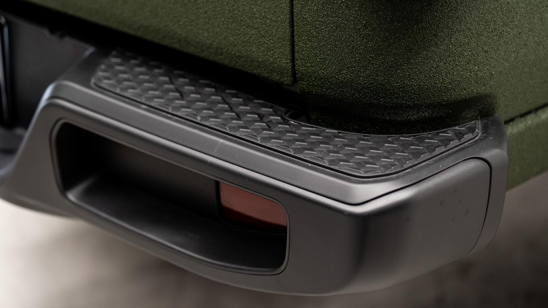 2025 JEEP GLADIATOR in Green, photo 50 of 57