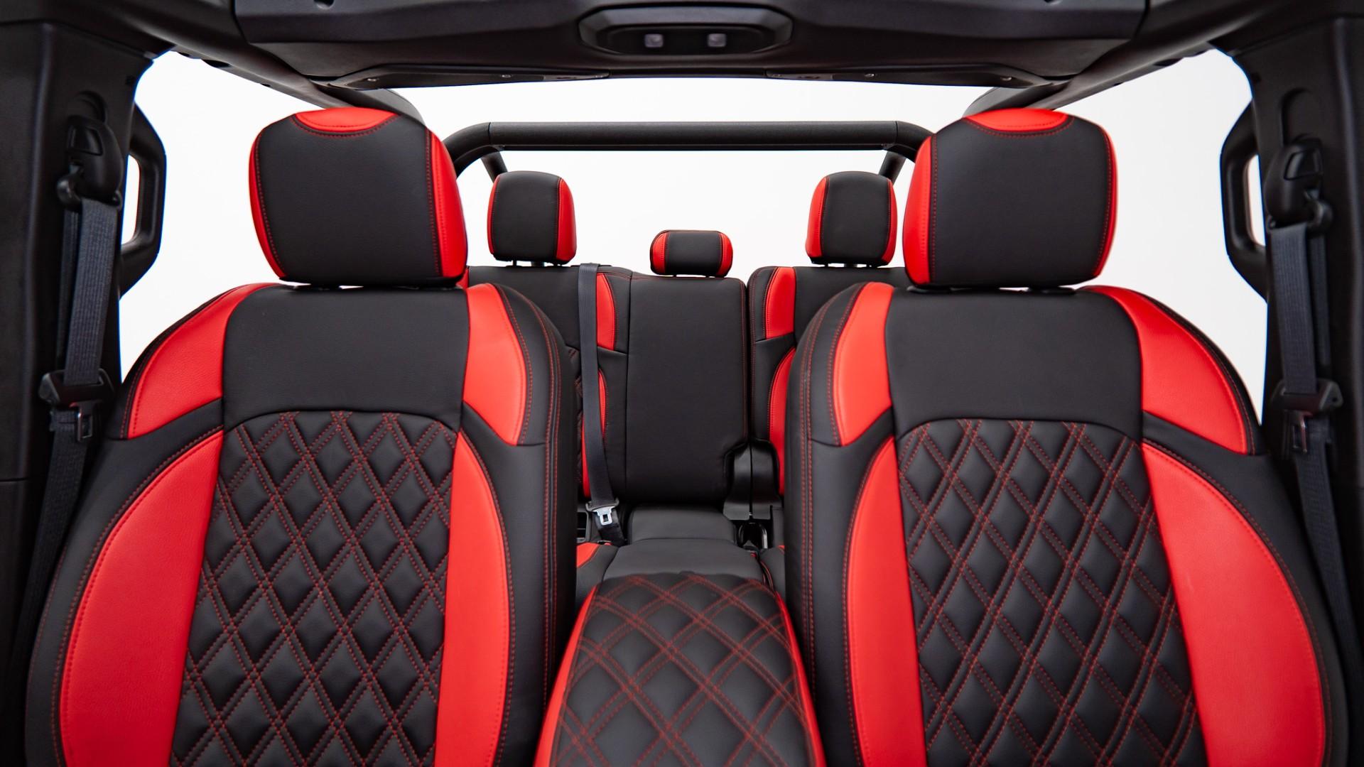2025 JEEP GLADIATOR in Red, photo 3 of 55
