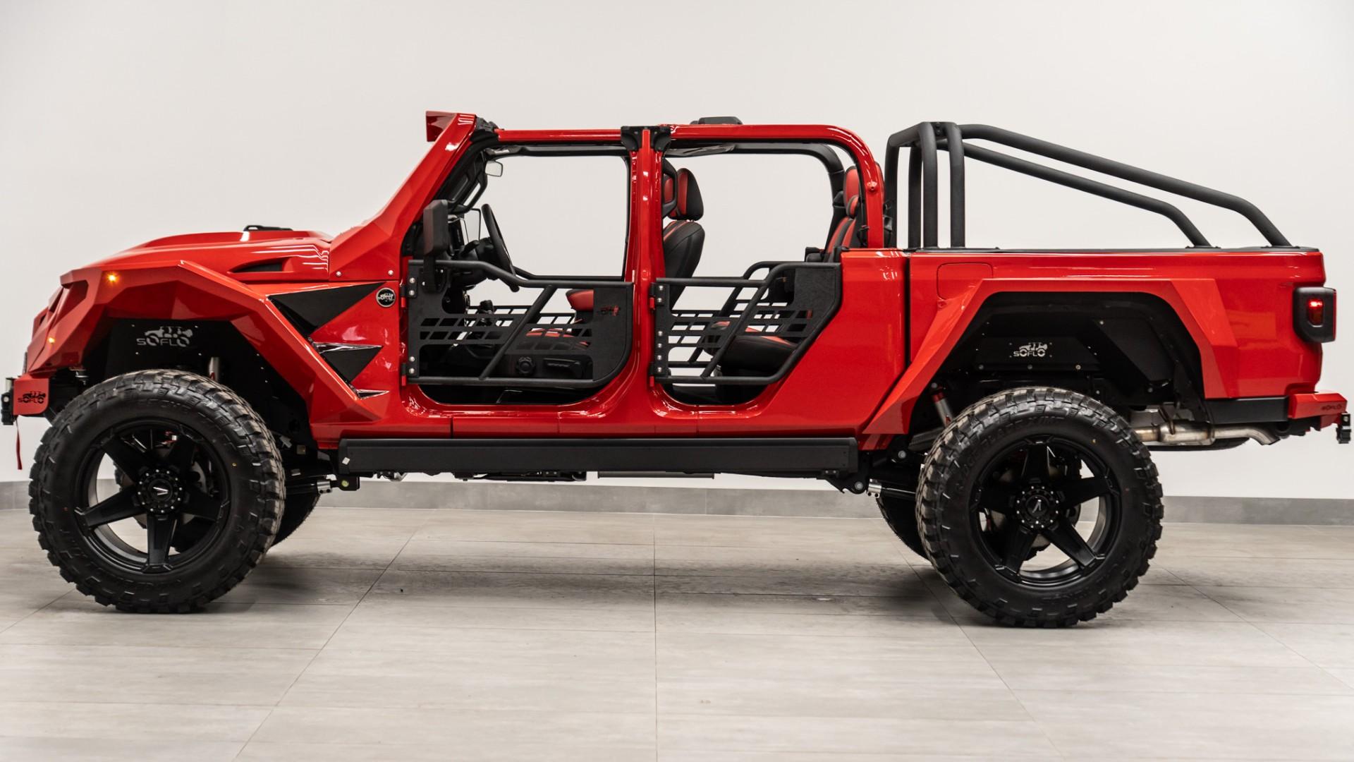 2025 JEEP GLADIATOR in Red, photo 13 of 55