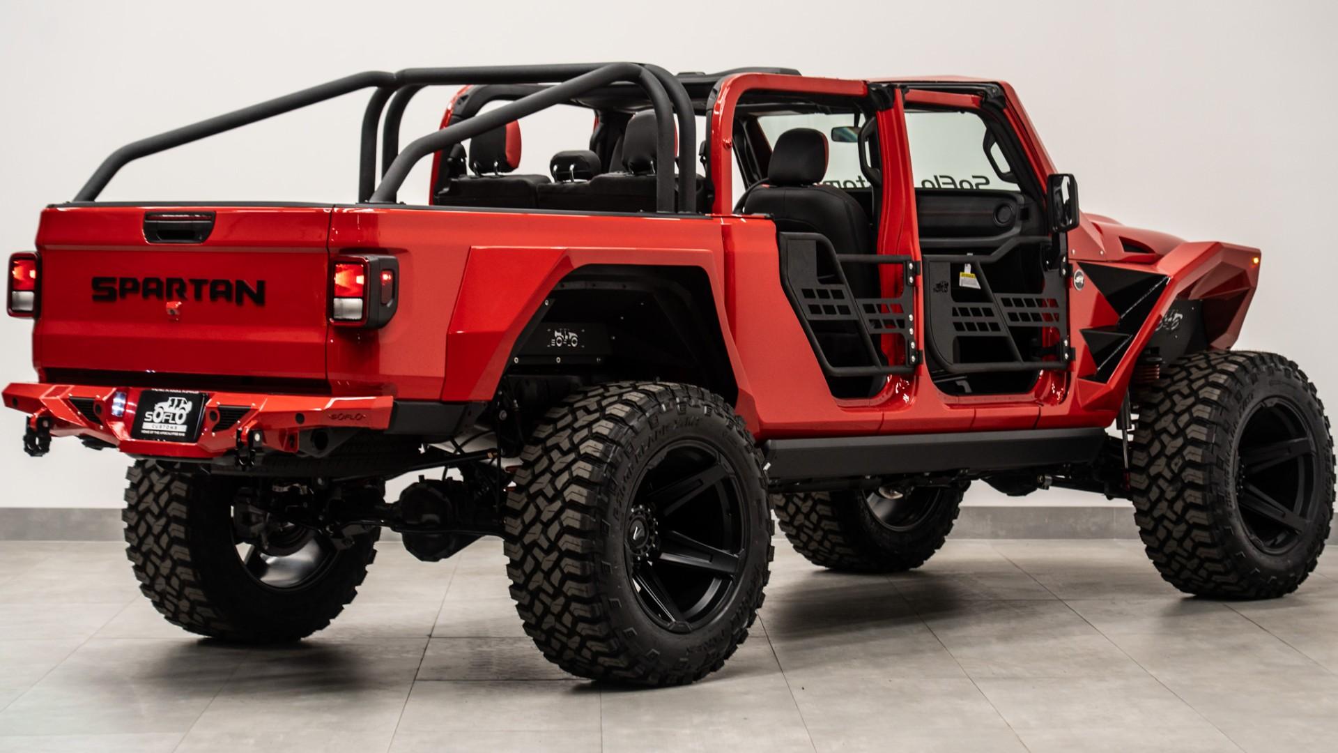 2025 JEEP GLADIATOR in Red, photo 11 of 55