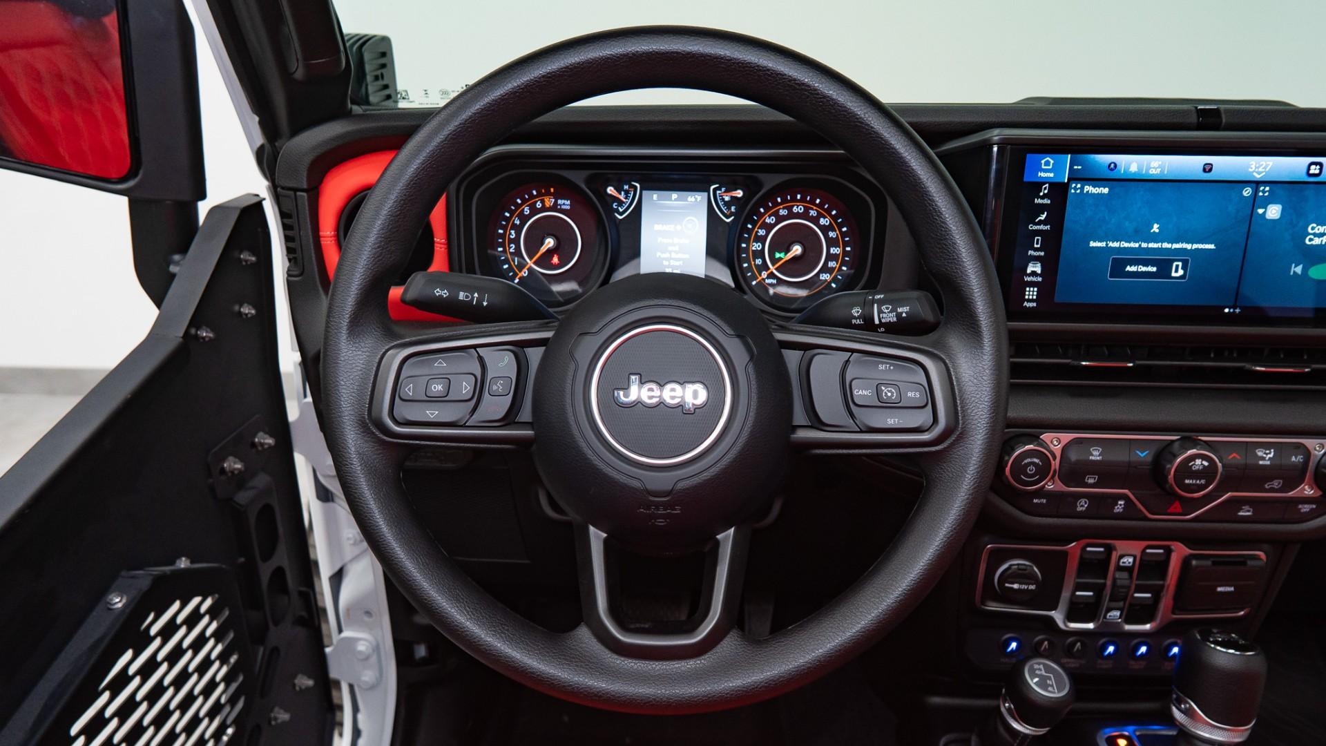 2025 JEEP GLADIATOR in BRIGHT WHITE CLEARCOAT, photo 18 of 59