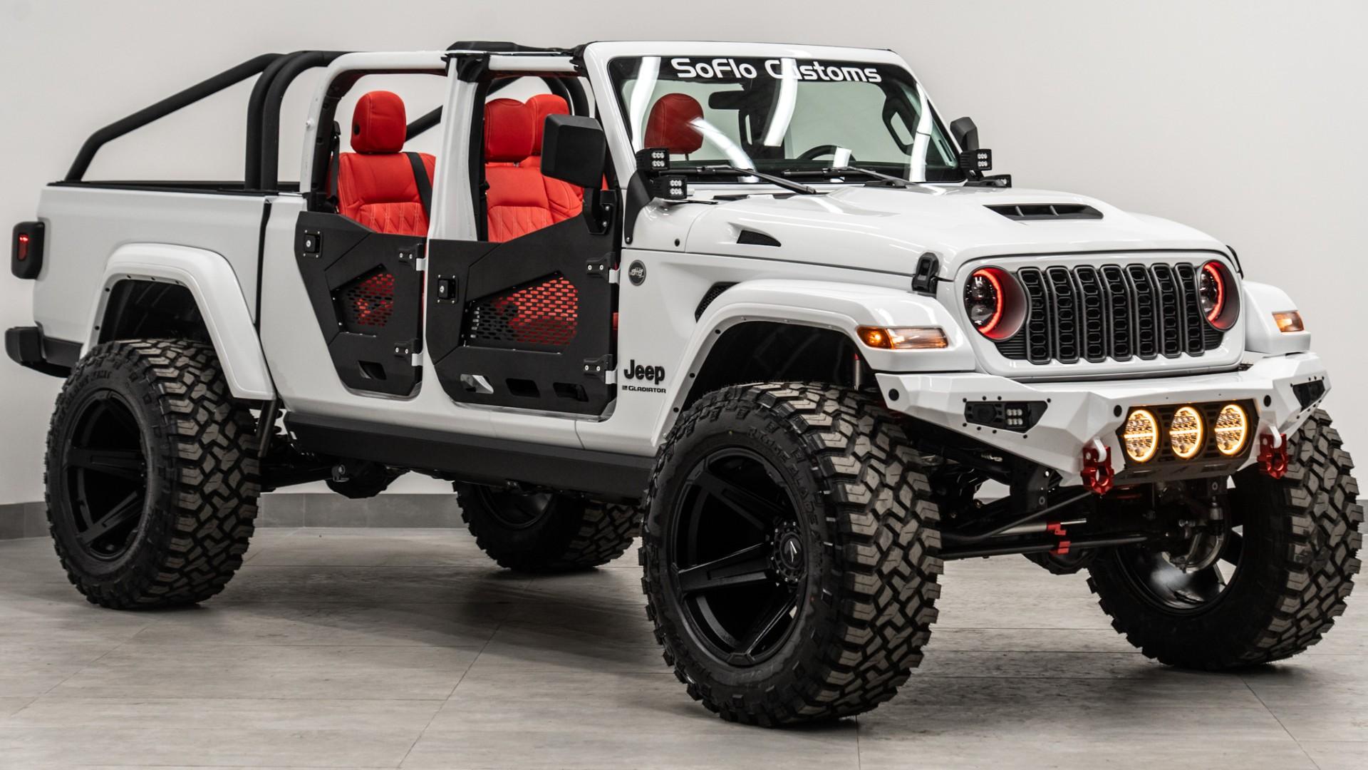 2025 JEEP GLADIATOR in BRIGHT WHITE CLEARCOAT, photo 34 of 59