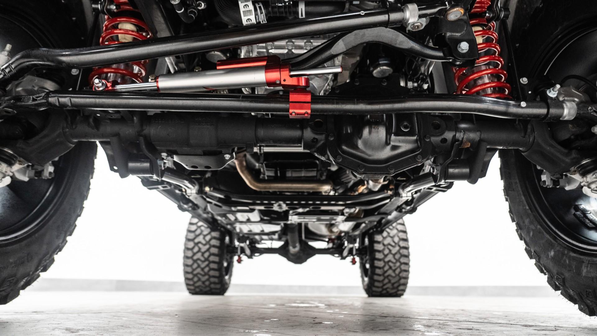 2025 JEEP GLADIATOR in BRIGHT WHITE CLEARCOAT, photo 36 of 59