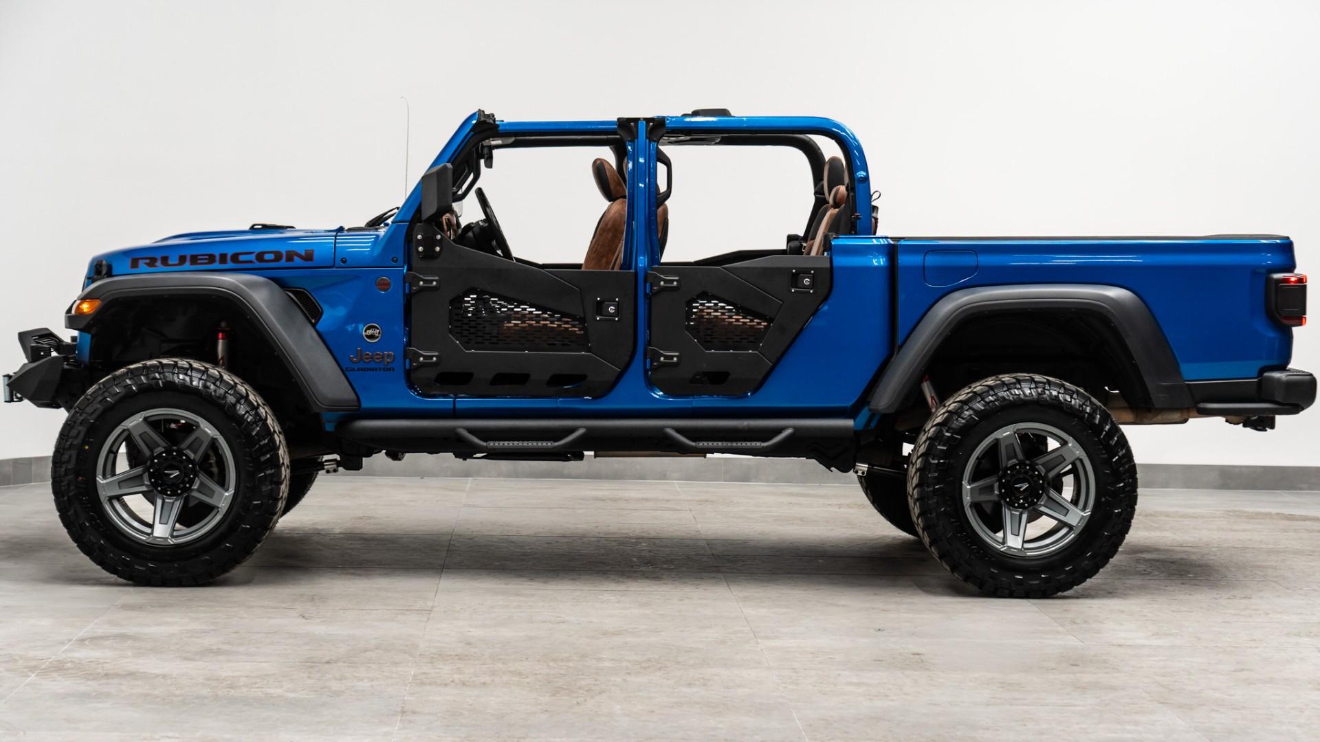 2022 JEEP GLADIATOR in HYDRO BLUE PEARLCOAT, photo 12 of 60