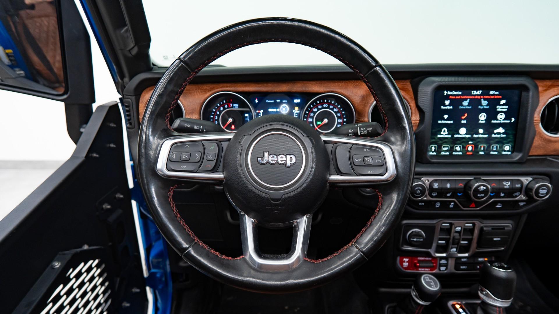 2022 JEEP GLADIATOR in HYDRO BLUE PEARLCOAT, photo 25 of 60