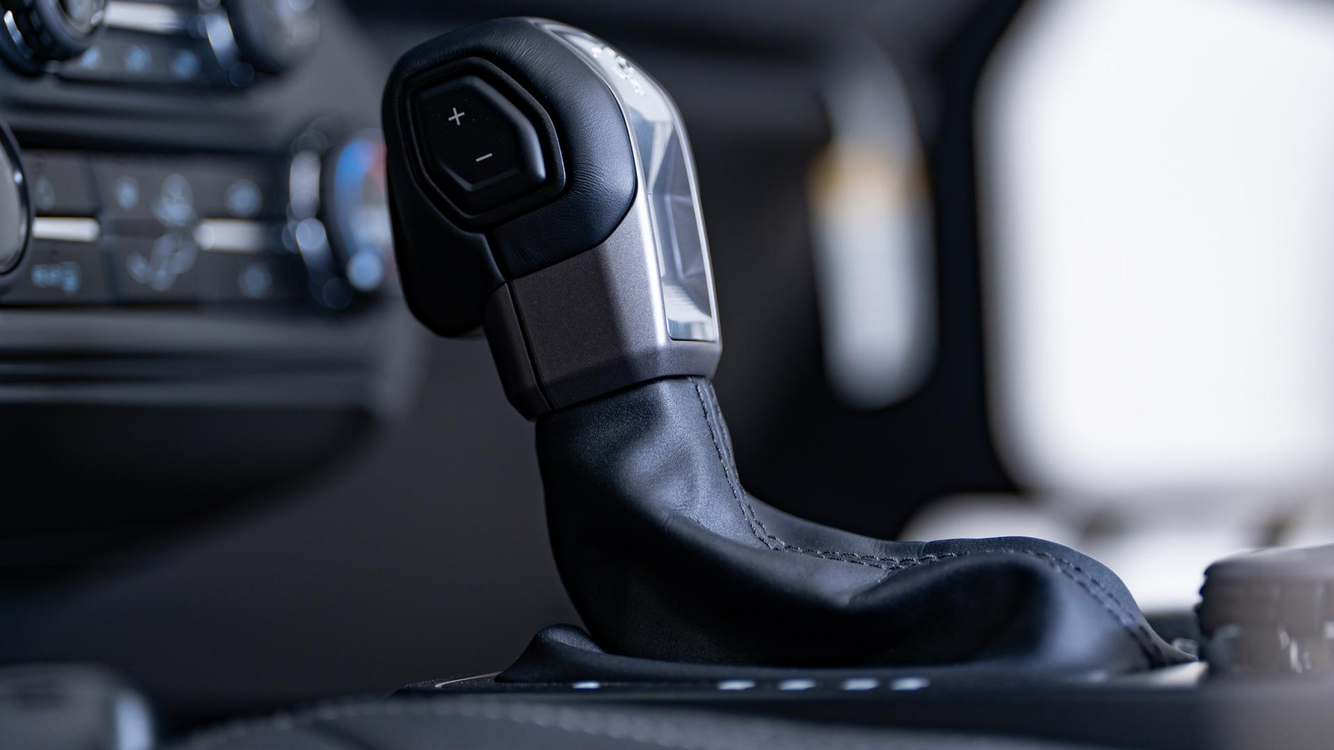 2025 FORD BRONCO in Black, photo 26 of 51