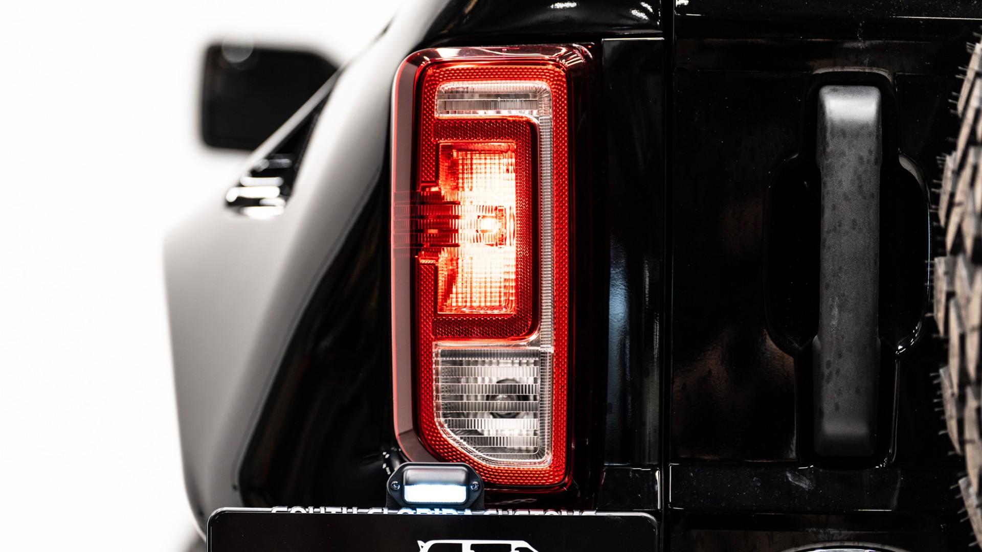 2025 FORD BRONCO in Black, photo 41 of 51