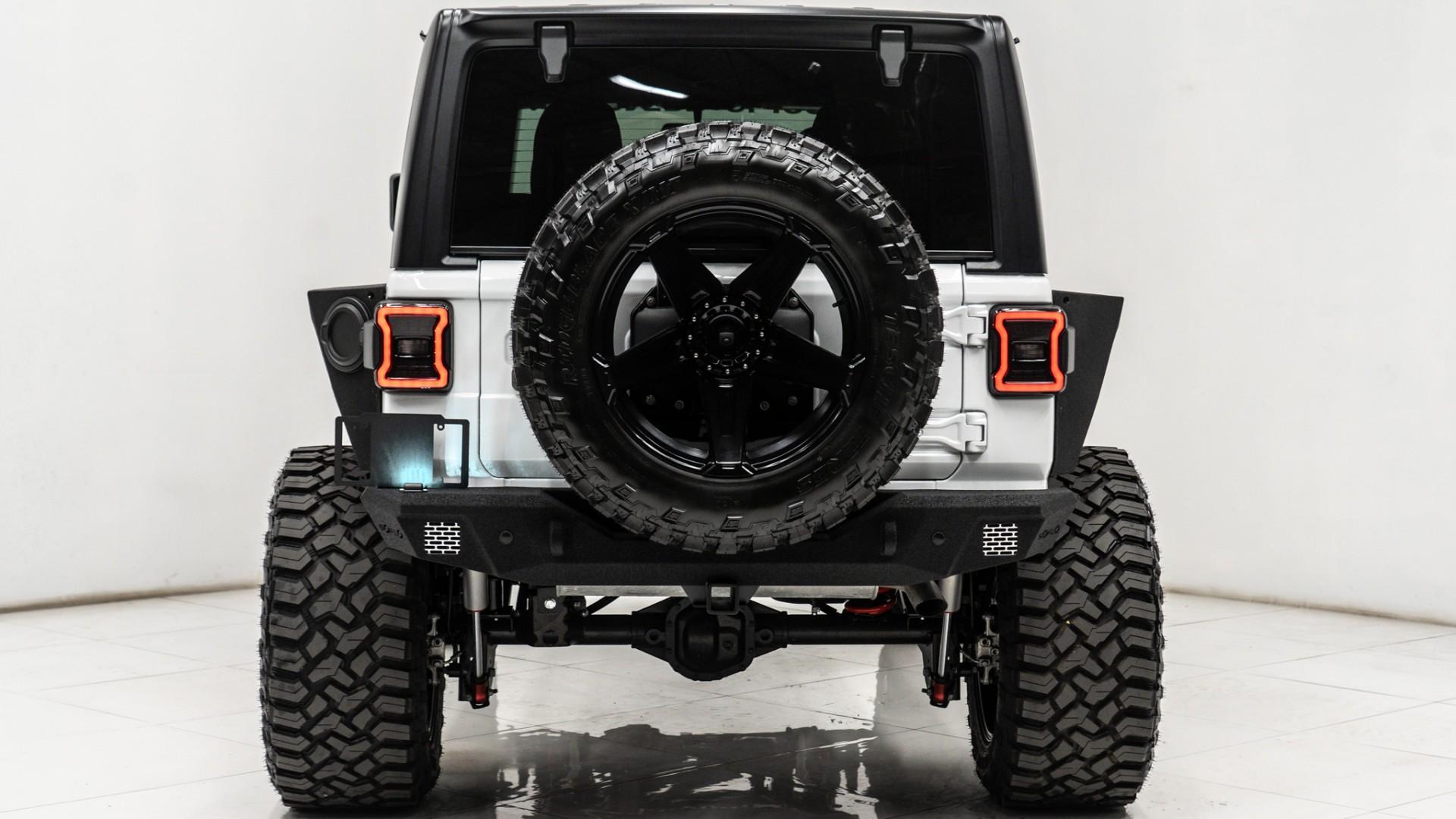 2026 JEEP WRANGLER in BRIGHT WHITE CLEARCOAT, photo 8 of 54