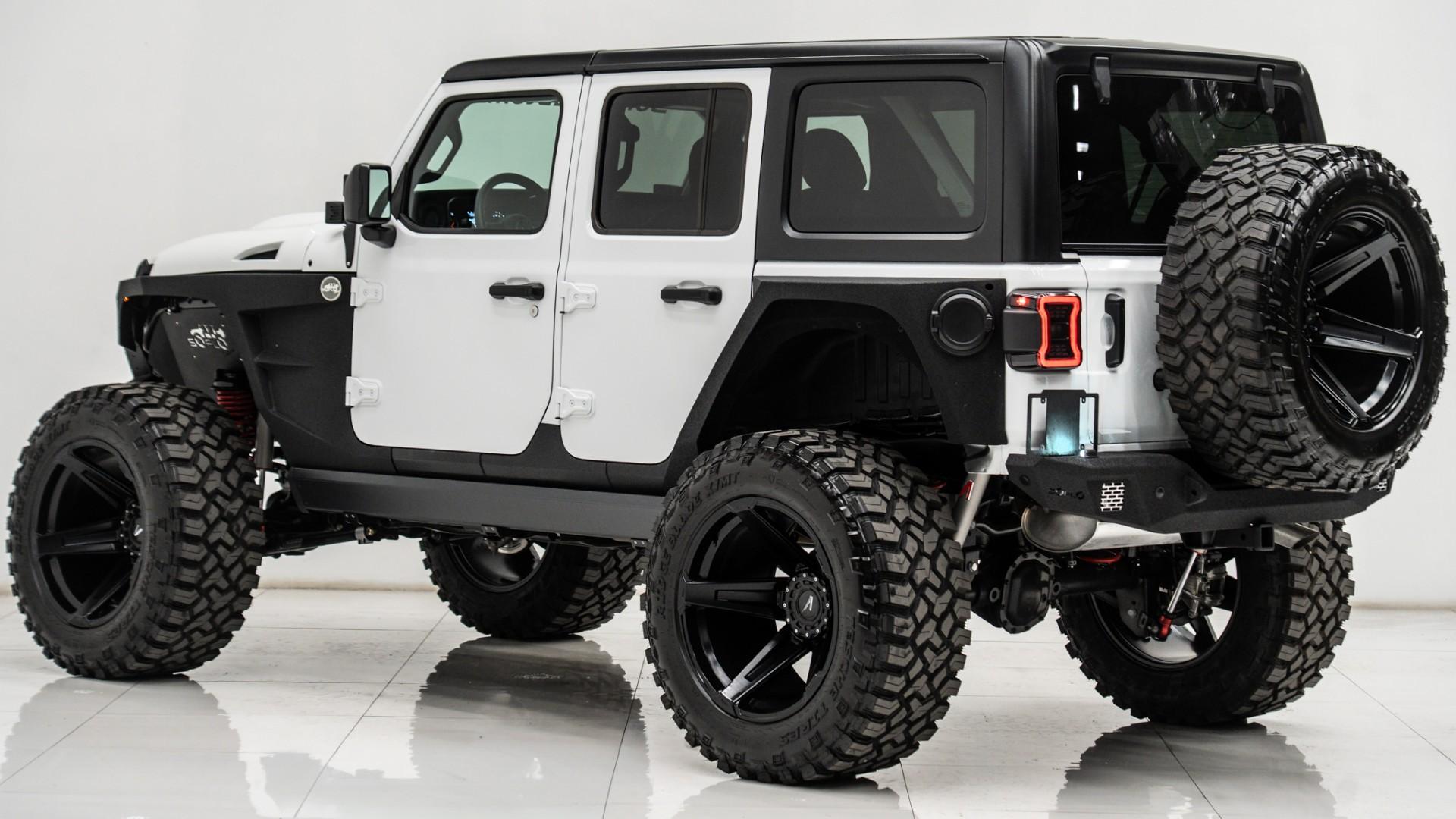 2026 JEEP WRANGLER in BRIGHT WHITE CLEARCOAT, photo 10 of 54