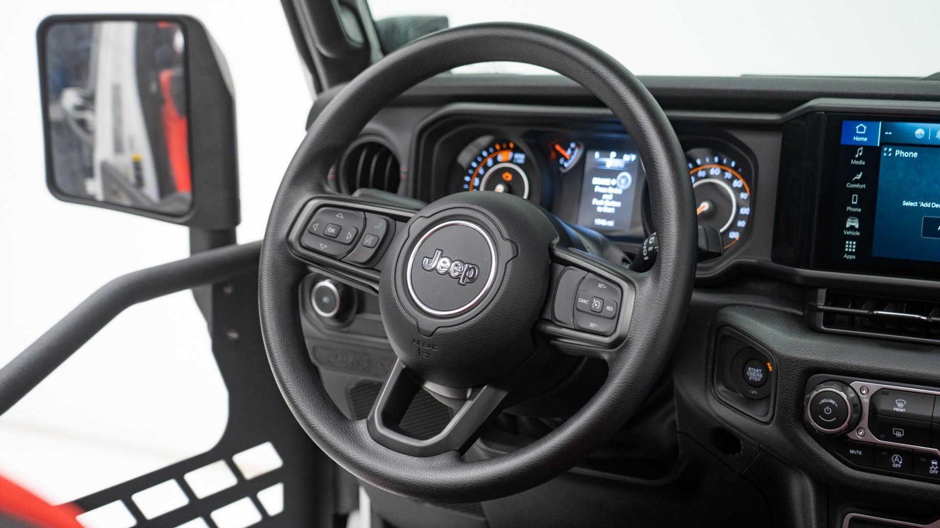 2026 JEEP WRANGLER in BRIGHT WHITE CLEARCOAT, photo 42 of 54