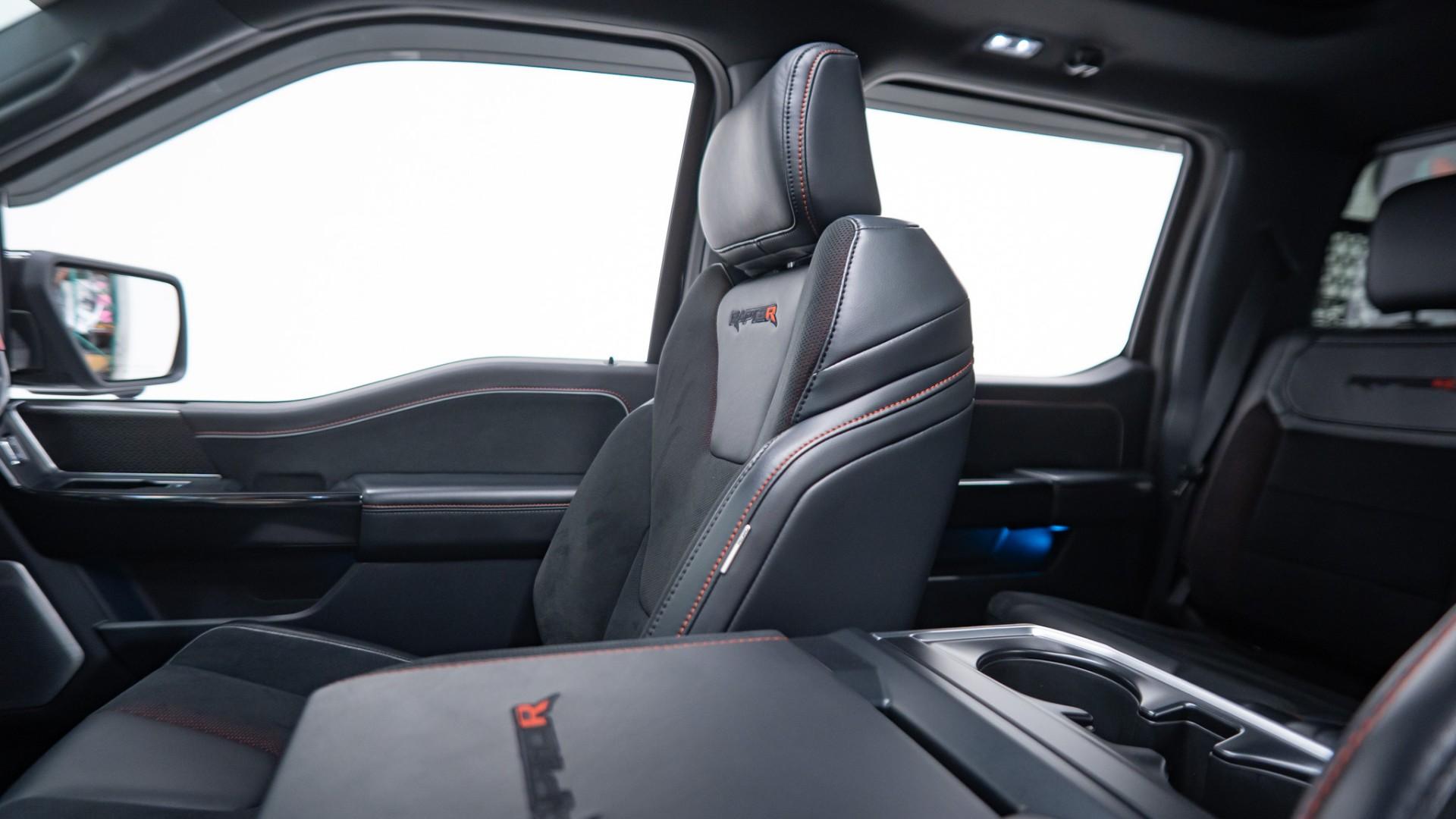 2025 FORD RAPTOR R in Agate Black Metallic, photo 30 of 55
